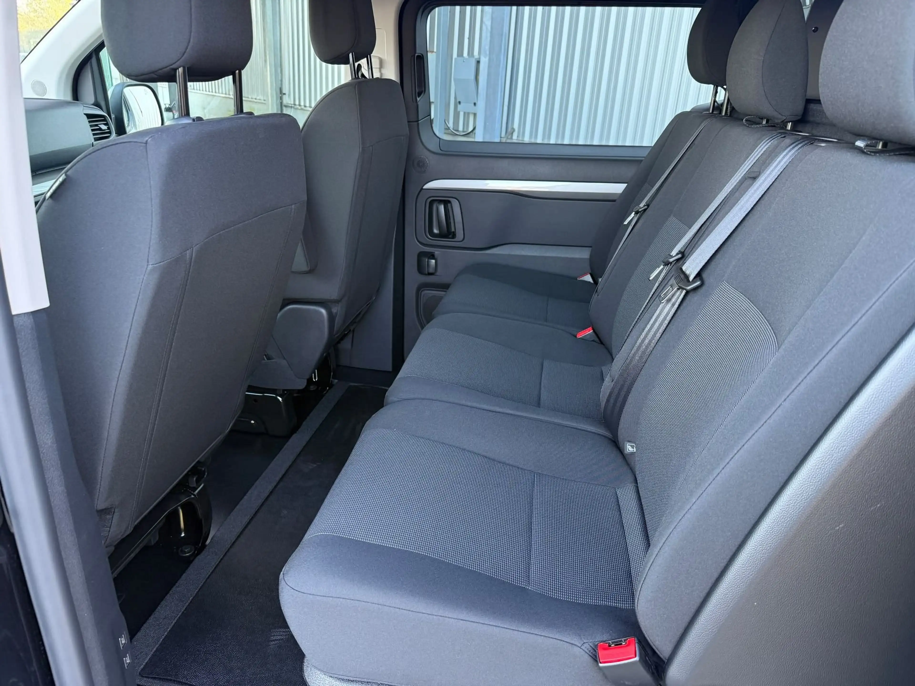 Peugeot Expert *GPS*5PL*TREKHAAK*CAMERA* 2.2 HDI 180 PK EAT8 DUBBELE CABINE — photo 11