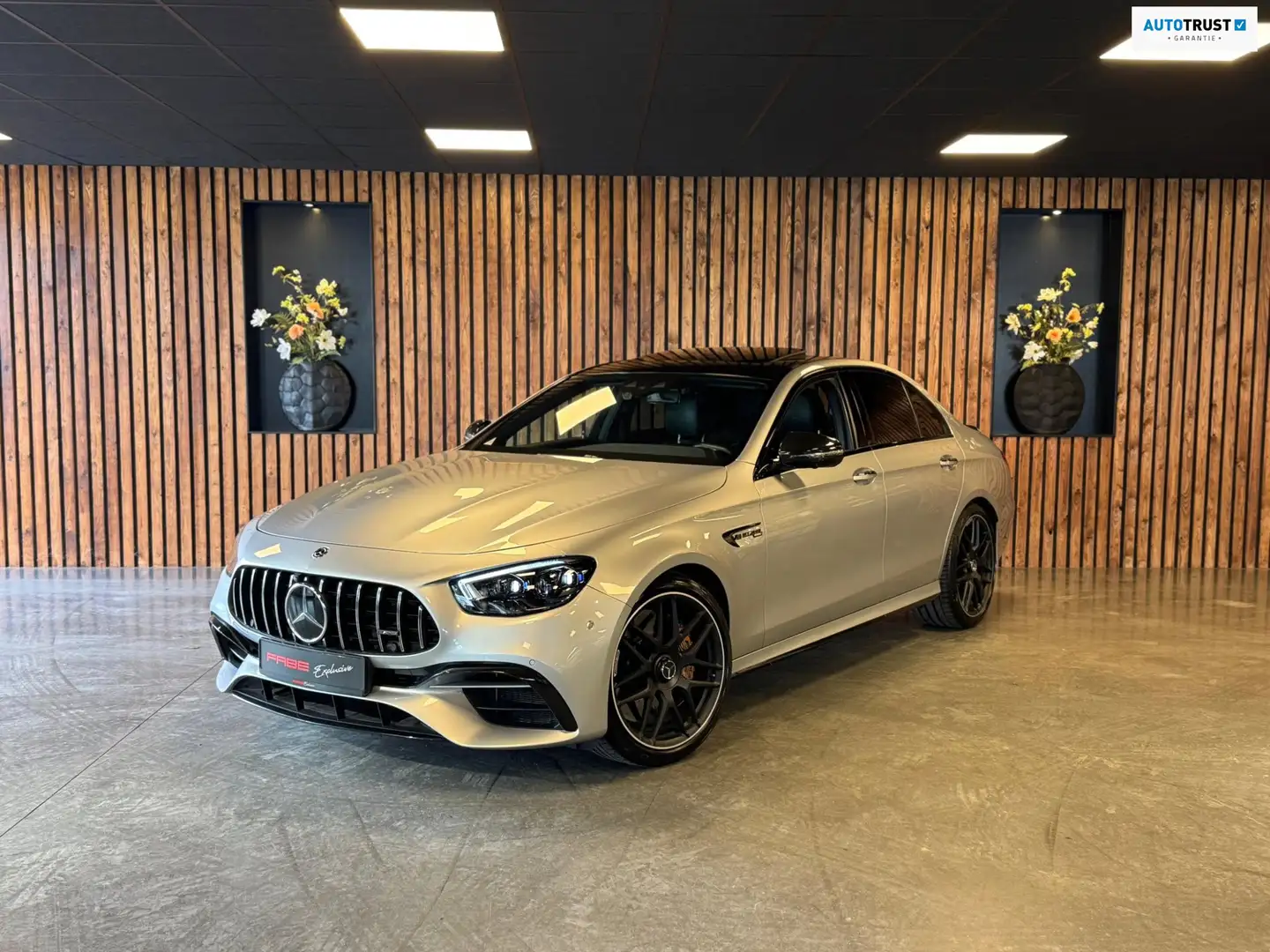 Mercedes-Benz E 63 AMG E63 S 4MATIC+ / Keramisch / Softclose / Carbon ext Gris - 1