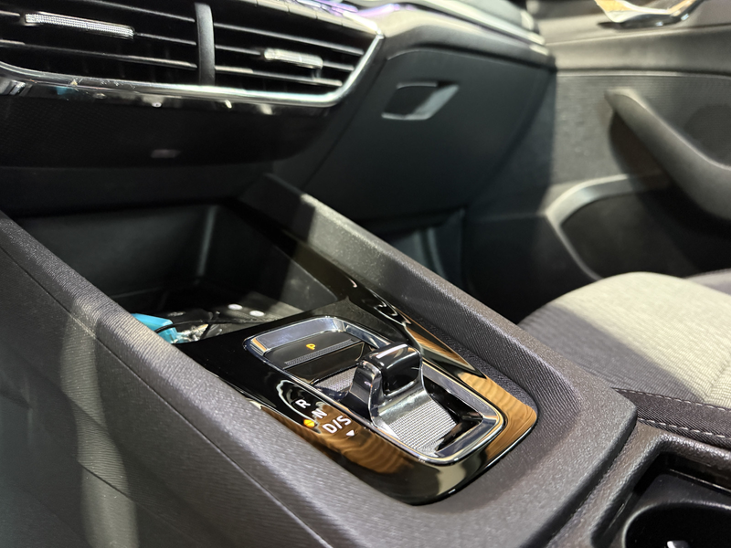 Skoda Octavia Combi 2,0TDI Style DSG Navi*LED*Head*AHK — photo 12