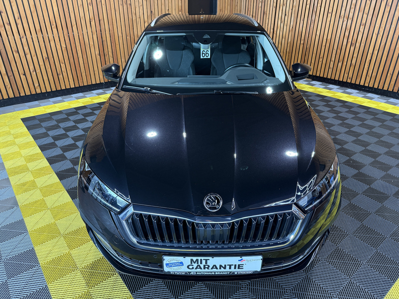 Skoda Octavia Combi 2,0TDI Style DSG Navi*LED*Head*AHK — photo 3