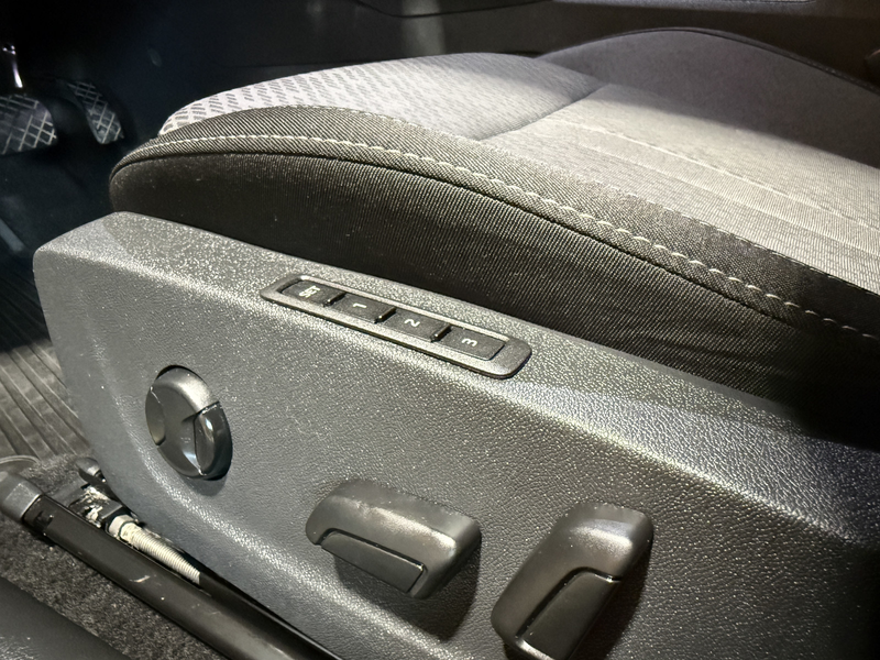 Skoda Octavia Combi 2,0TDI Style DSG Navi*LED*Head*AHK — photo 11