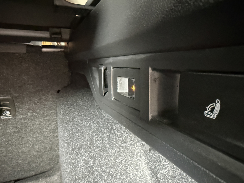 Skoda Octavia Combi 2,0TDI Style DSG Navi*LED*Head*AHK — photo 9