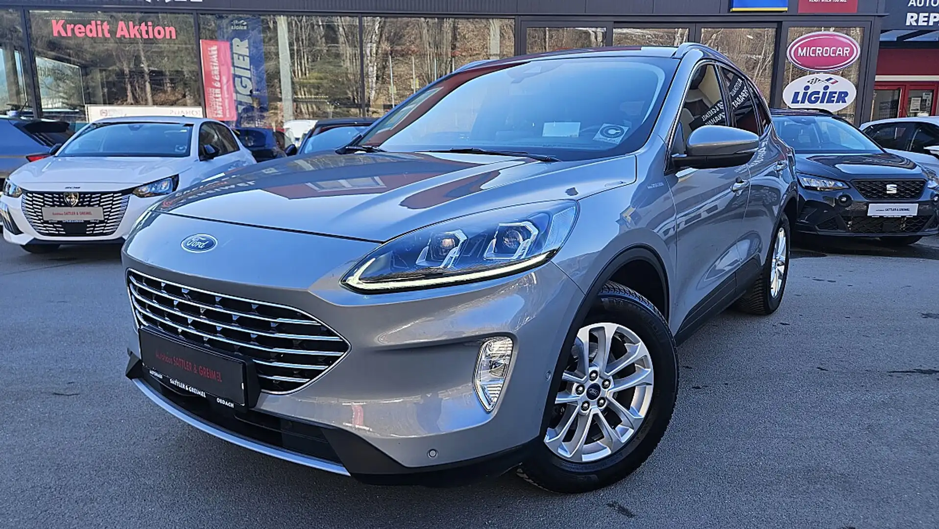 Ford Kuga 2,0 EcoBlue AWD Titanium Aut. Silber - 1