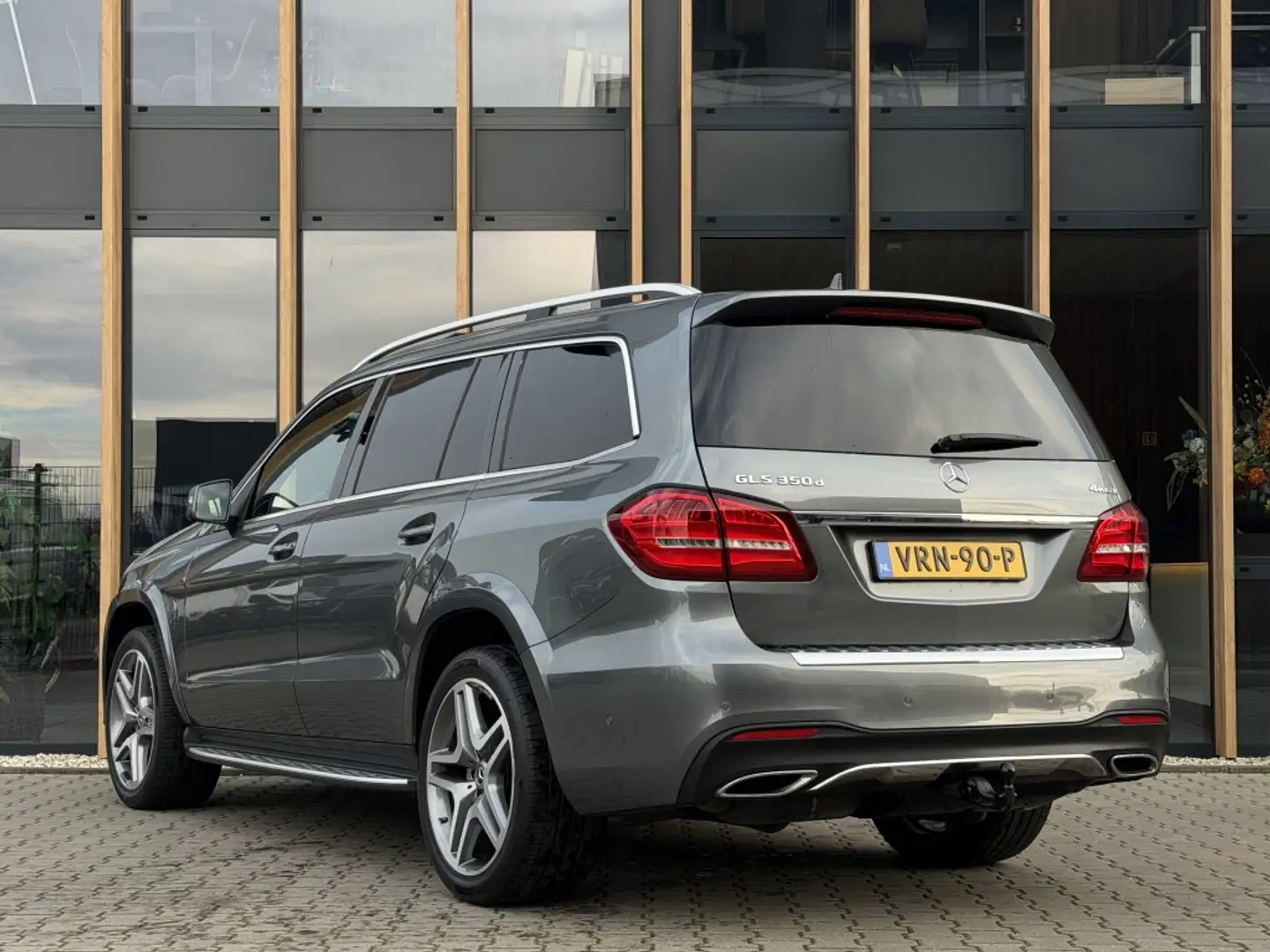 Mercedes-Benz GLS 350 D 4MATIC grijs kenteken | 360 Camera | Leer | Pano Gris - 2