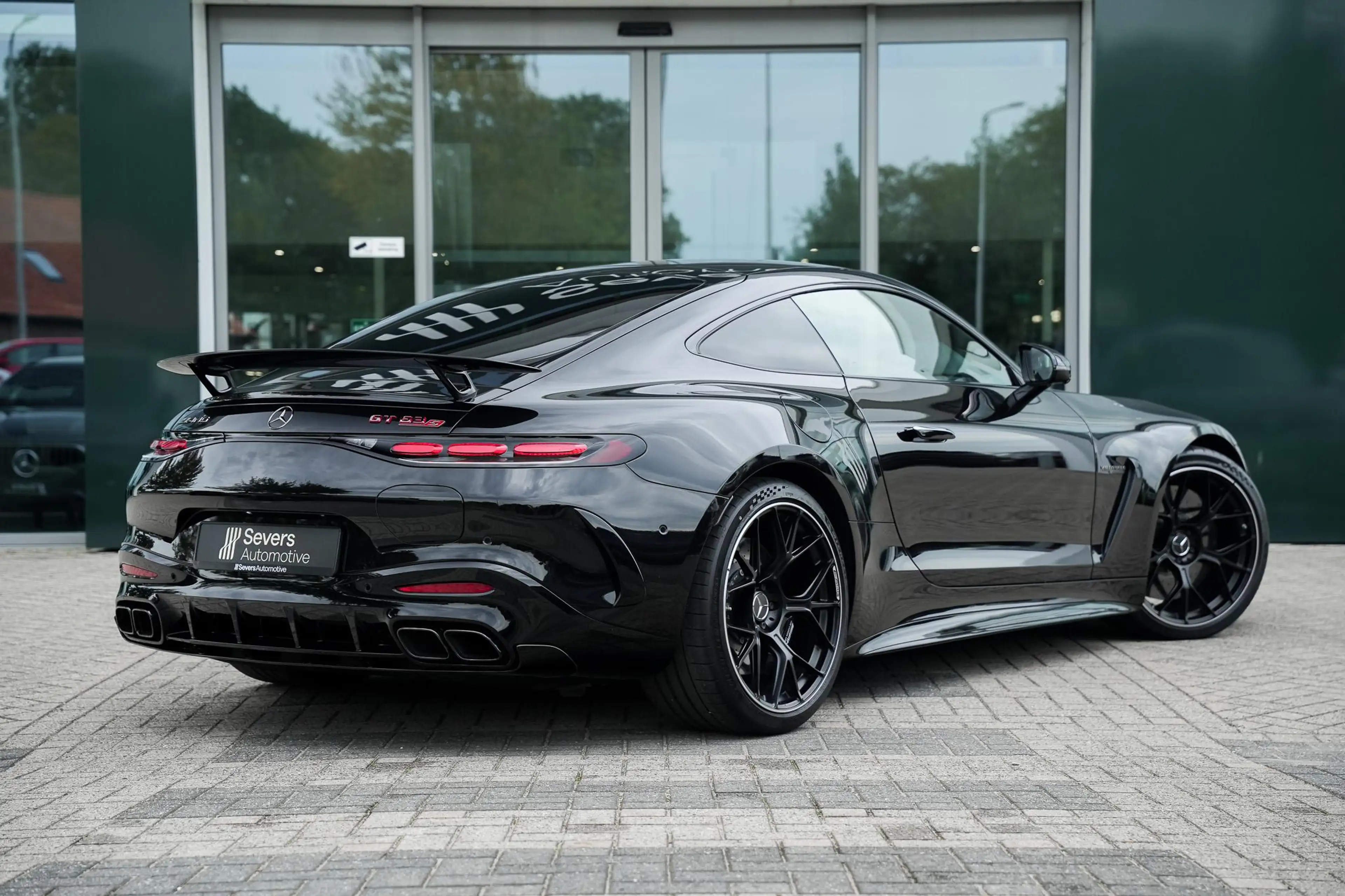 Mercedes-Benz AMG GT 63 S E PERFORMANCE | AMG Aerodynamica Pack | Night — photo 3