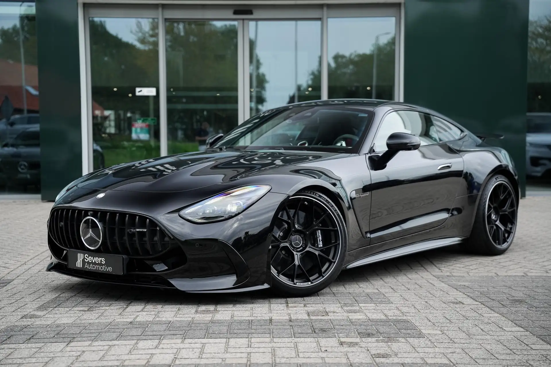 벤츠 AMG GT 63 S AMG 2025 블랙 사진 2