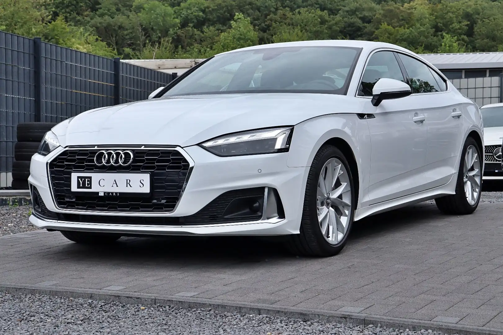 Audi A5 Sportback 40 TDI *MATRIX*HUD*AHK*RFK*MMi+* Weiß - 1