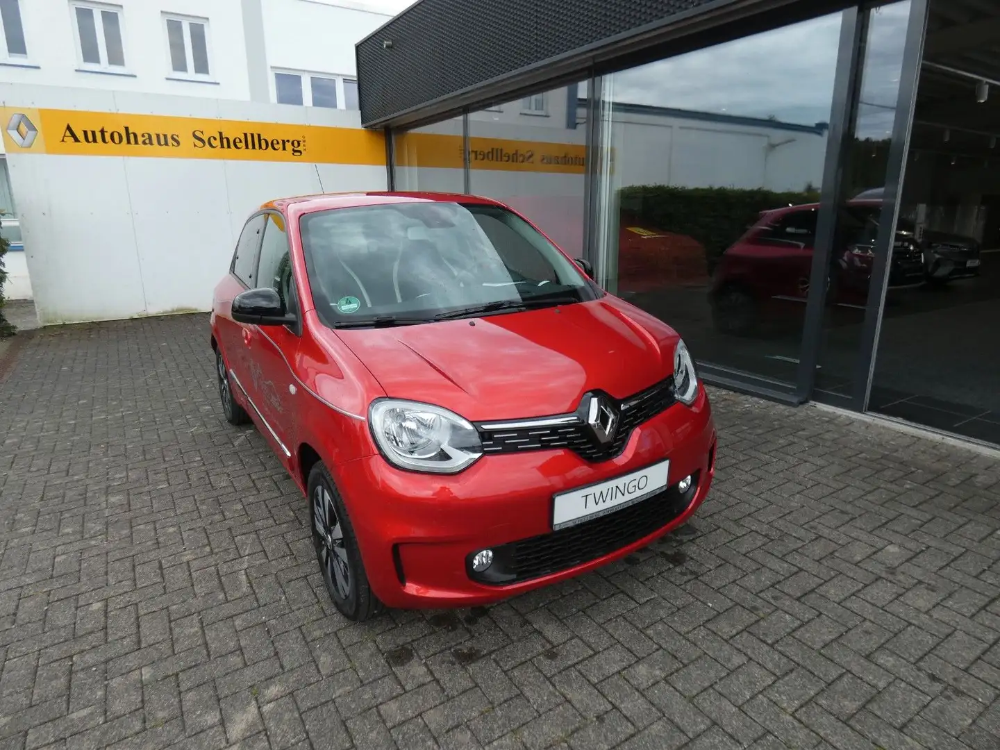 Renault Twingo Techno Electric Rood - 1