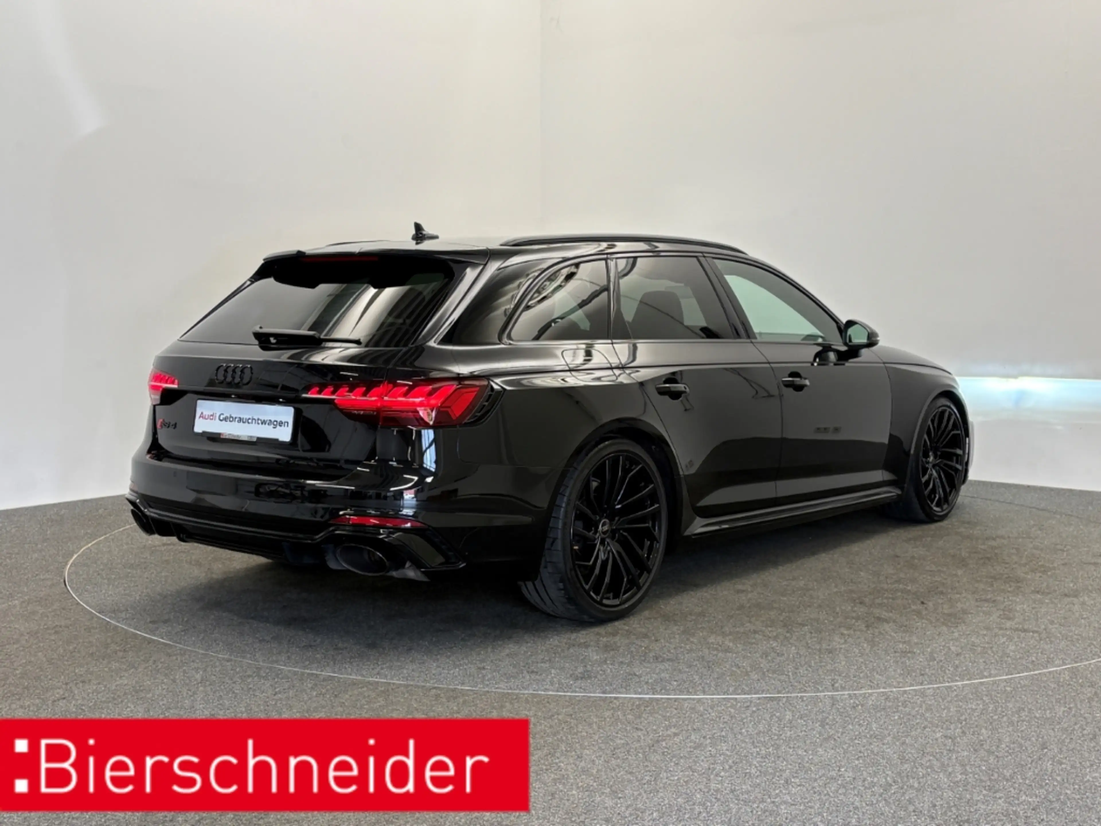 Audi RS4 Avant 280KM H LED 20 KAMERA S-SITZE GRA DAB — photo 5