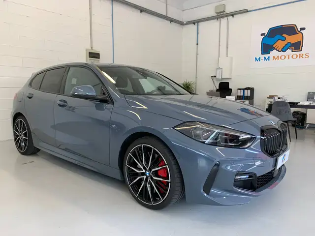 BMW 118