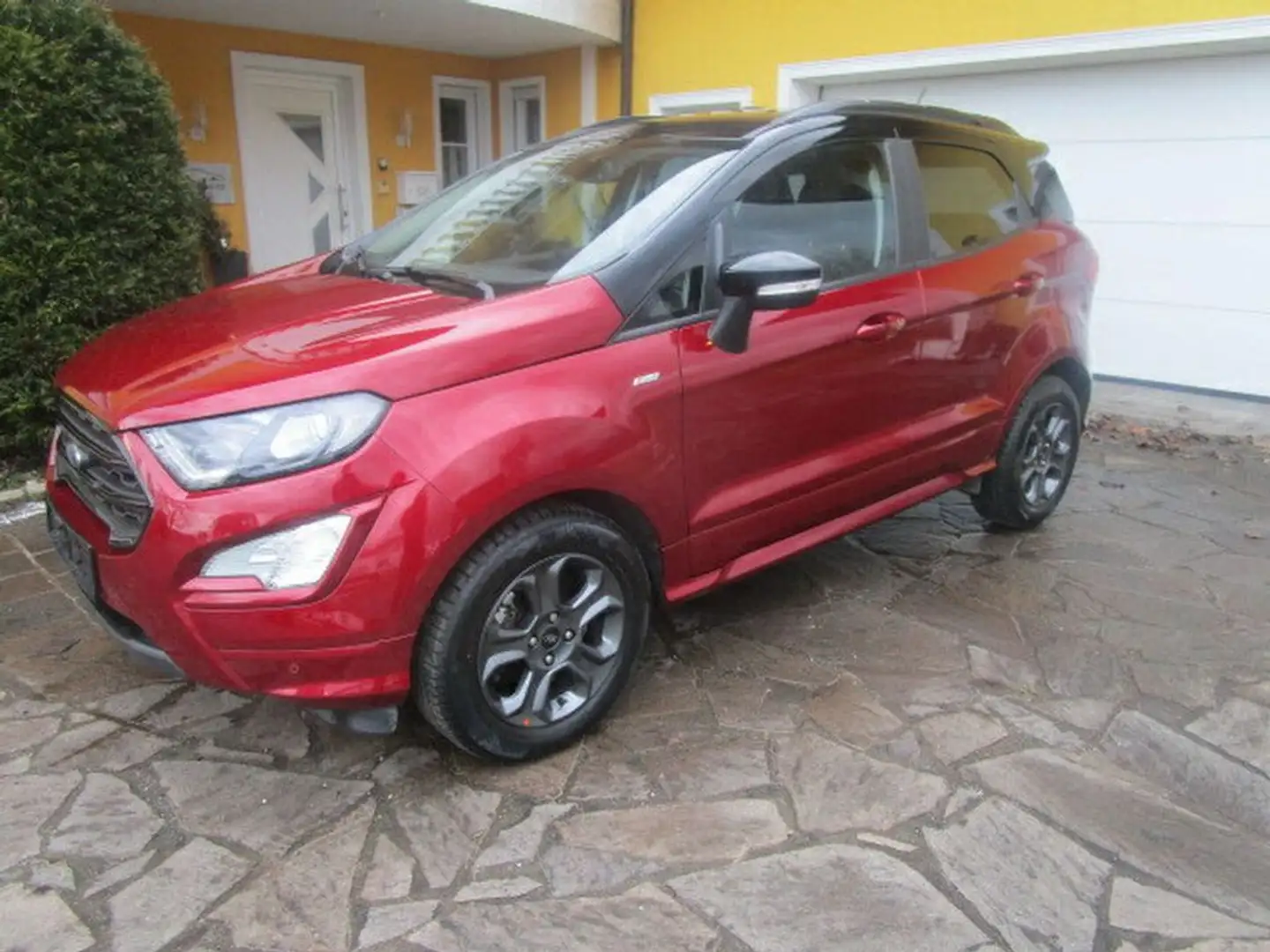 Ford EcoSport ST-Line Rot - 1