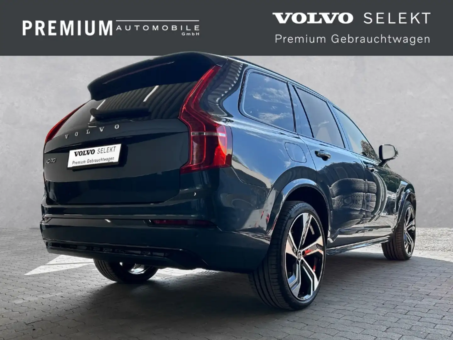 Volvo XC90 R Design Edition Recharge Plug-In Hybrid AWD T8 7- Blauw - 2