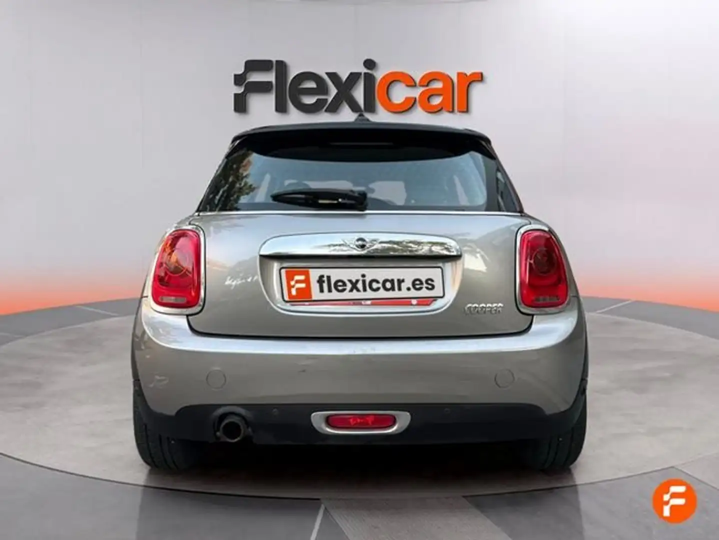 MINI Cooper Gris - 2
