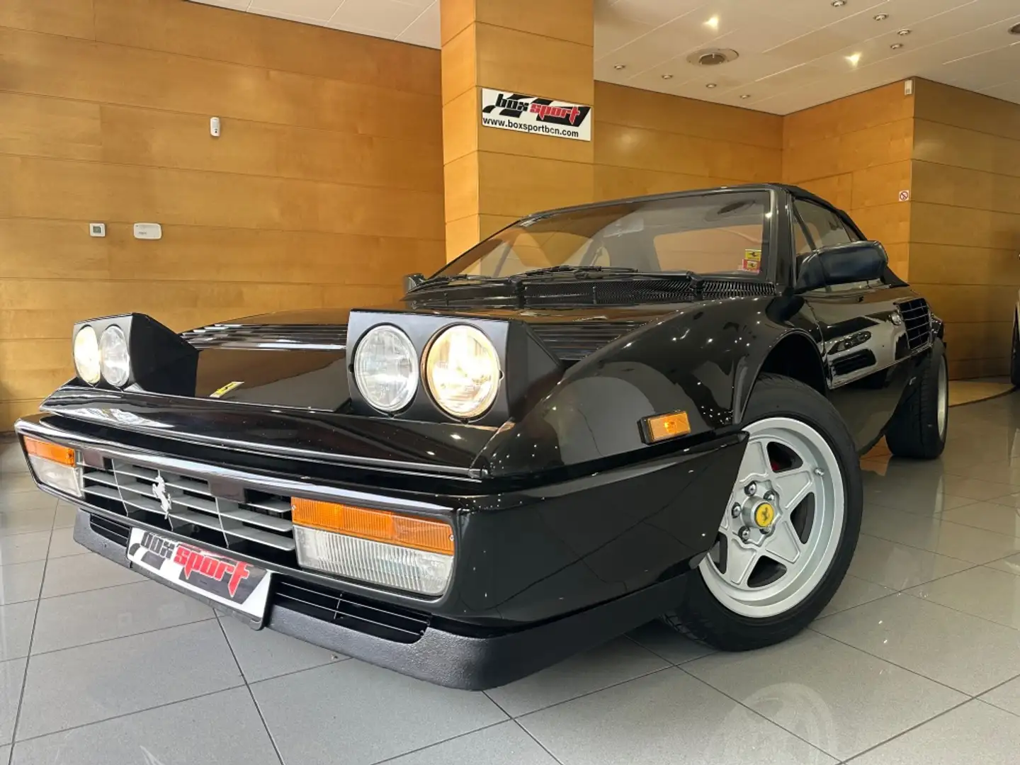 Ferrari Mondial 3.2 Cabrio Negro - 2