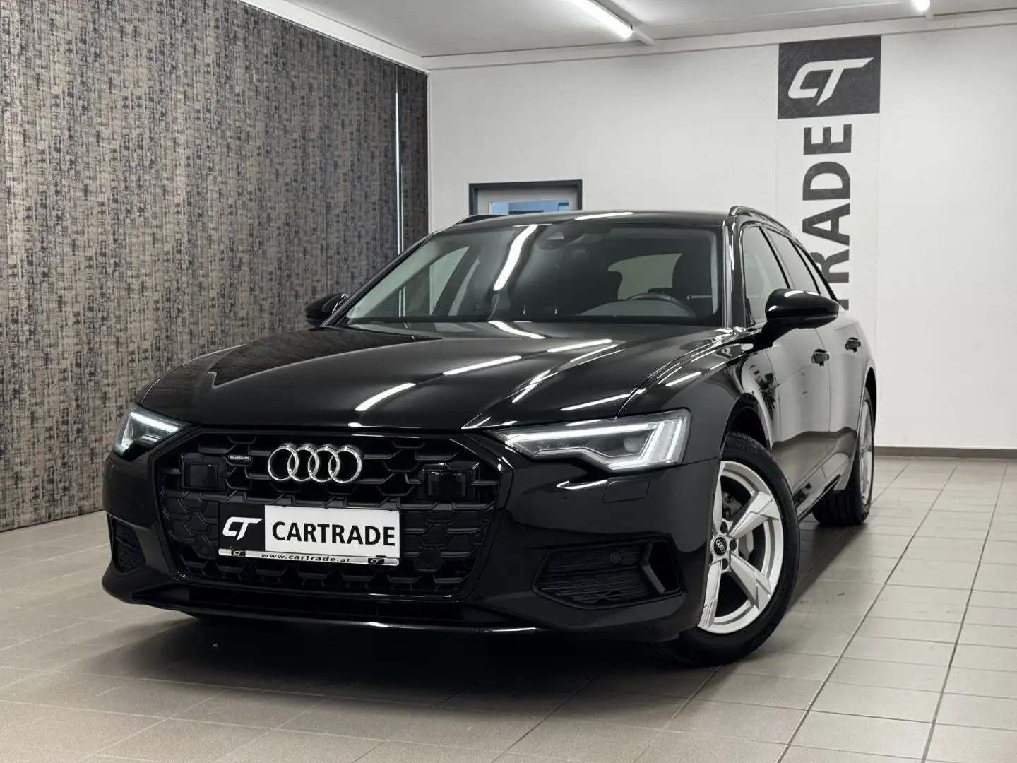 Audi A6 40 2.0 TDI Avant quattro sport Schwarz - 1
