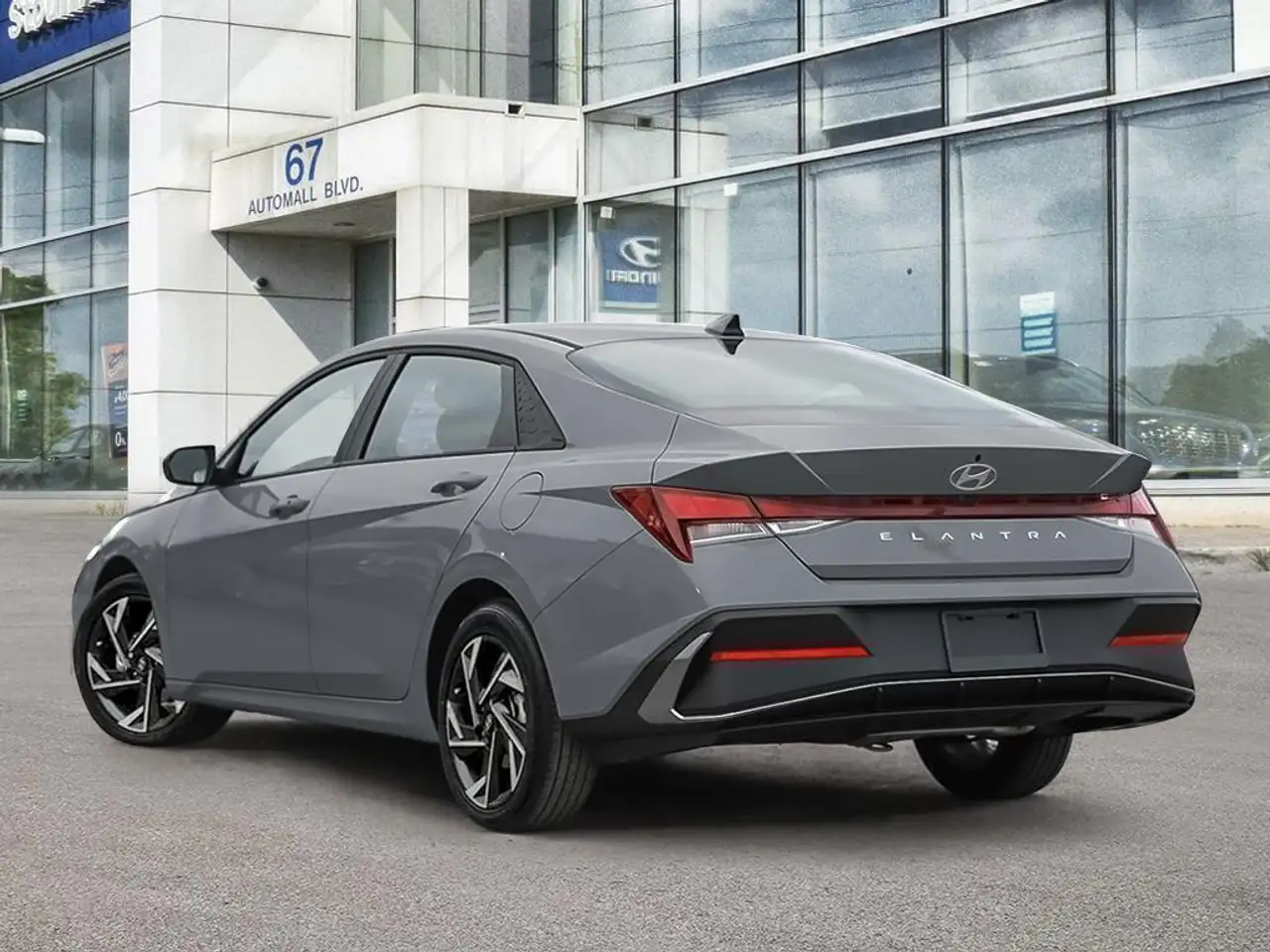 Hyundai ELANTRA снимка Hyundai ELANTRA