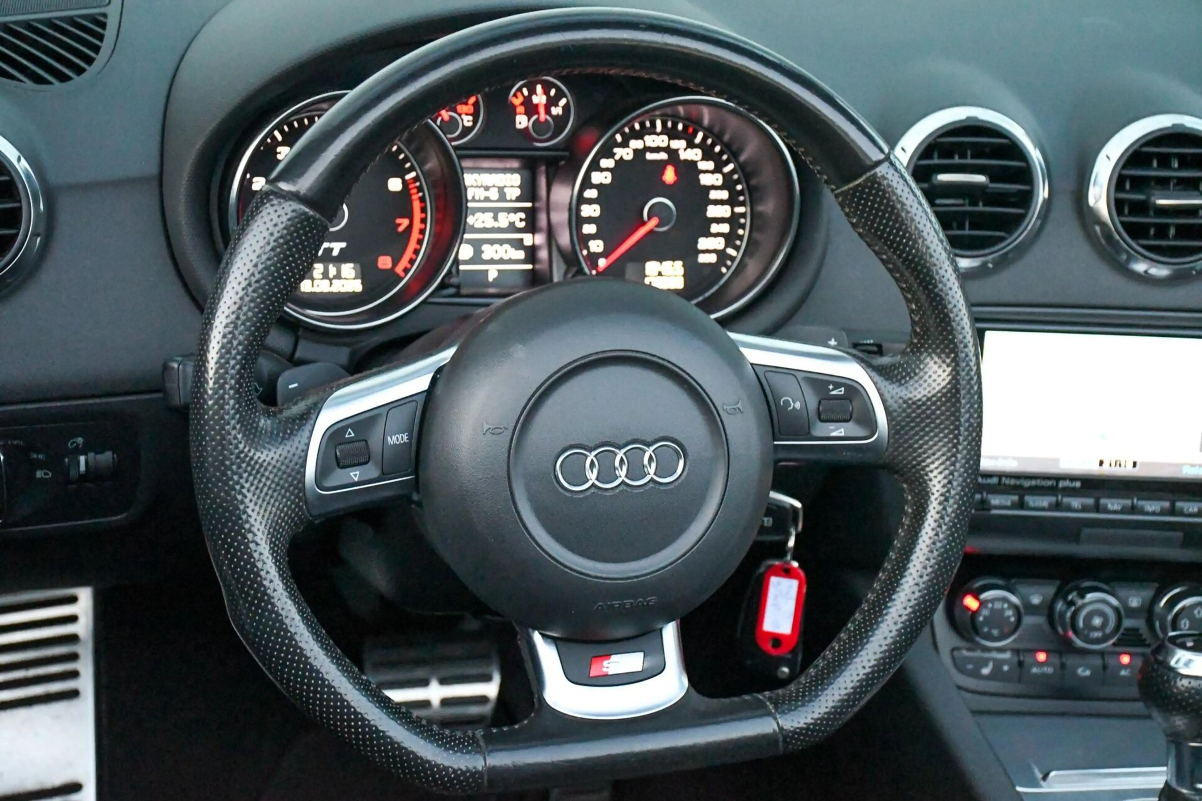 Audi TT Roadster 2.0 TFSI S-Line Cabrio Automaat DSG 200PK — photo 9