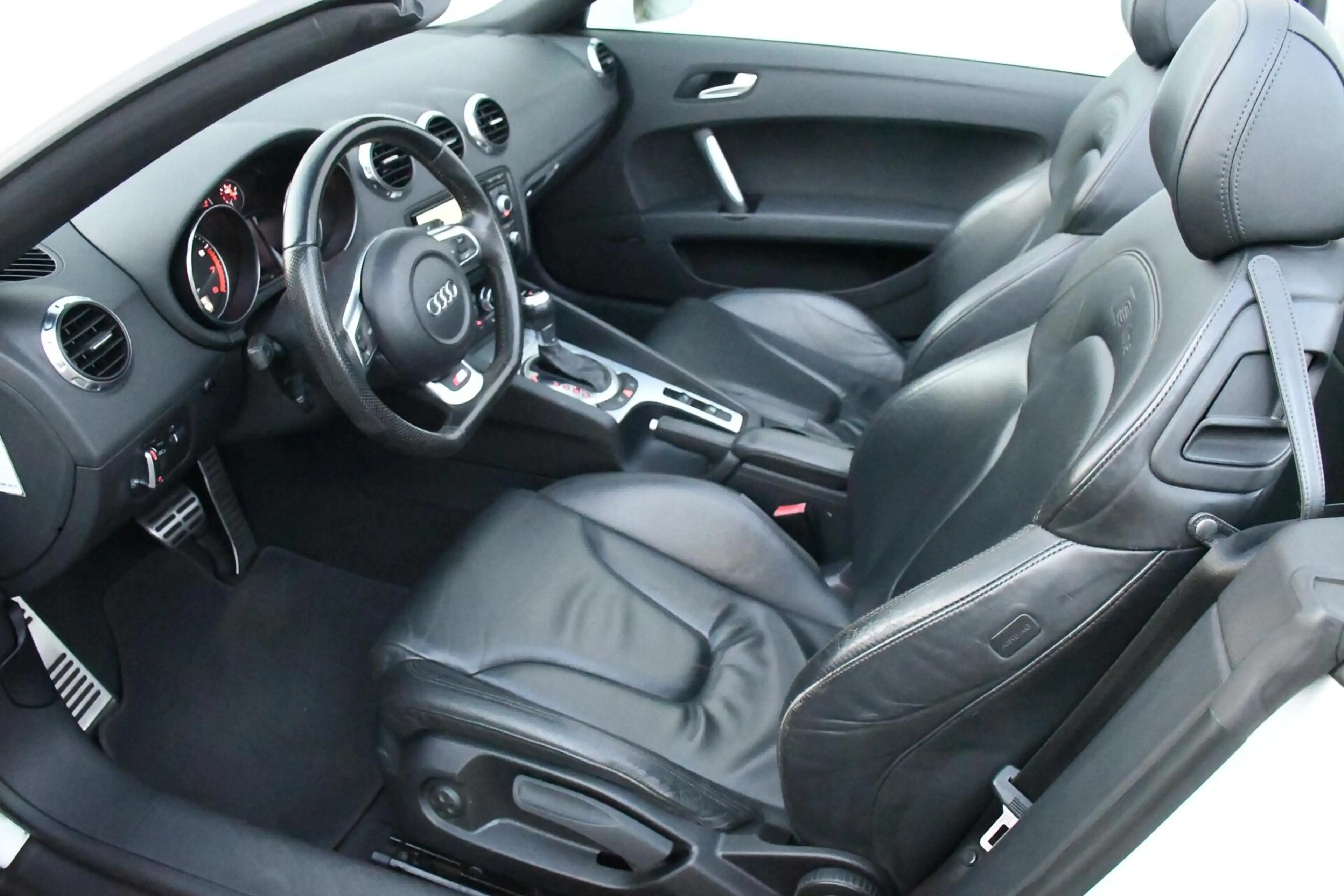 Audi TT Roadster 2.0 TFSI S-Line Cabrio Automaat DSG 200PK — photo 6
