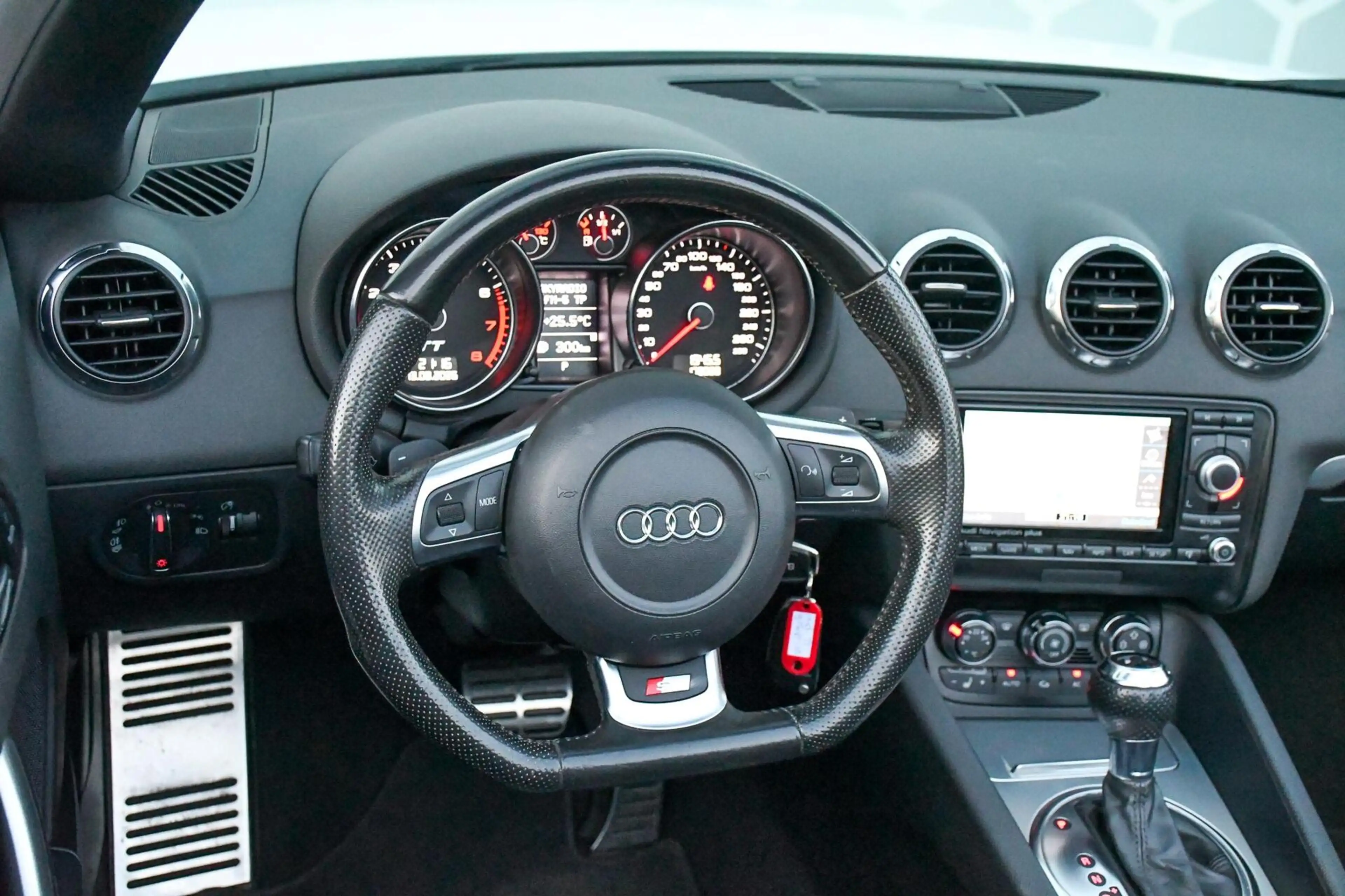 Audi TT Roadster 2.0 TFSI S-Line Cabrio Automaat DSG 200PK — photo 30