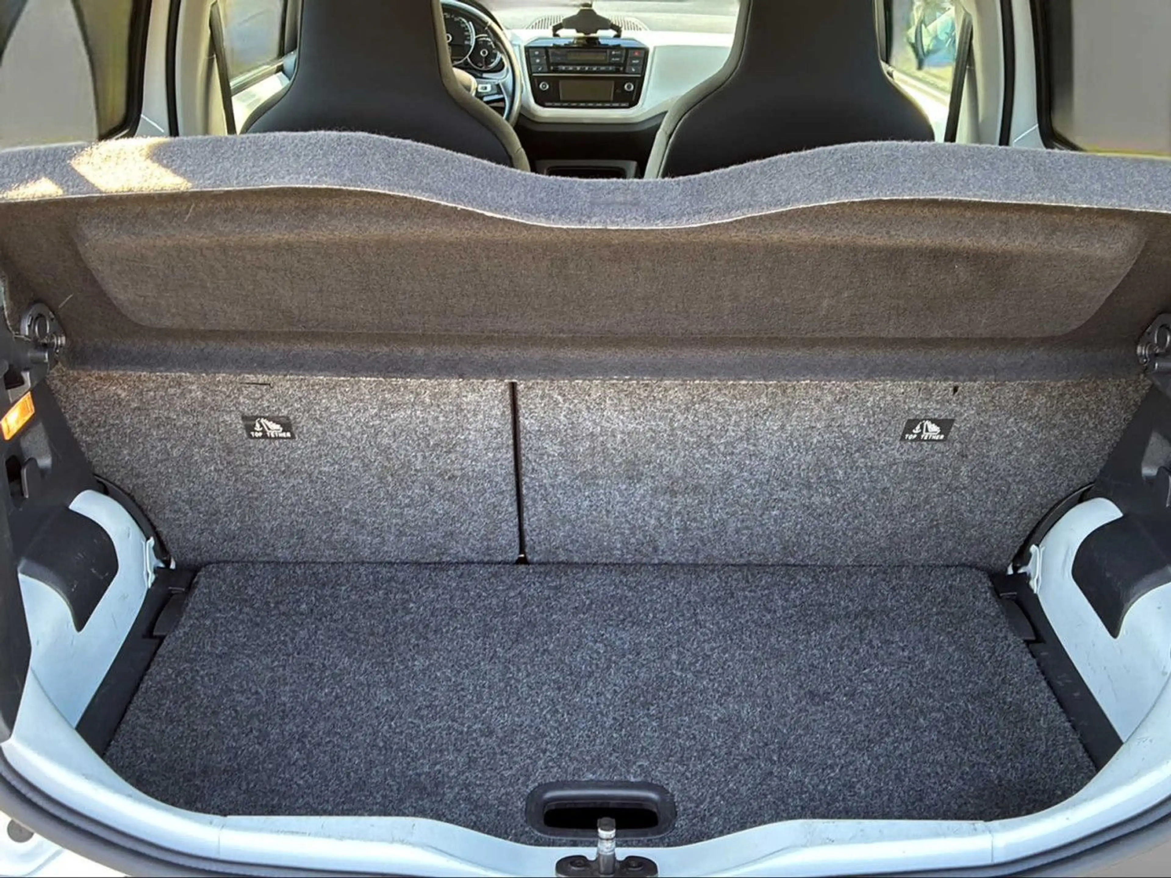 Volkswagen e-up! STYLE SHZ+CAM+BT Bluetooth Klima el. Fenster — photo 14