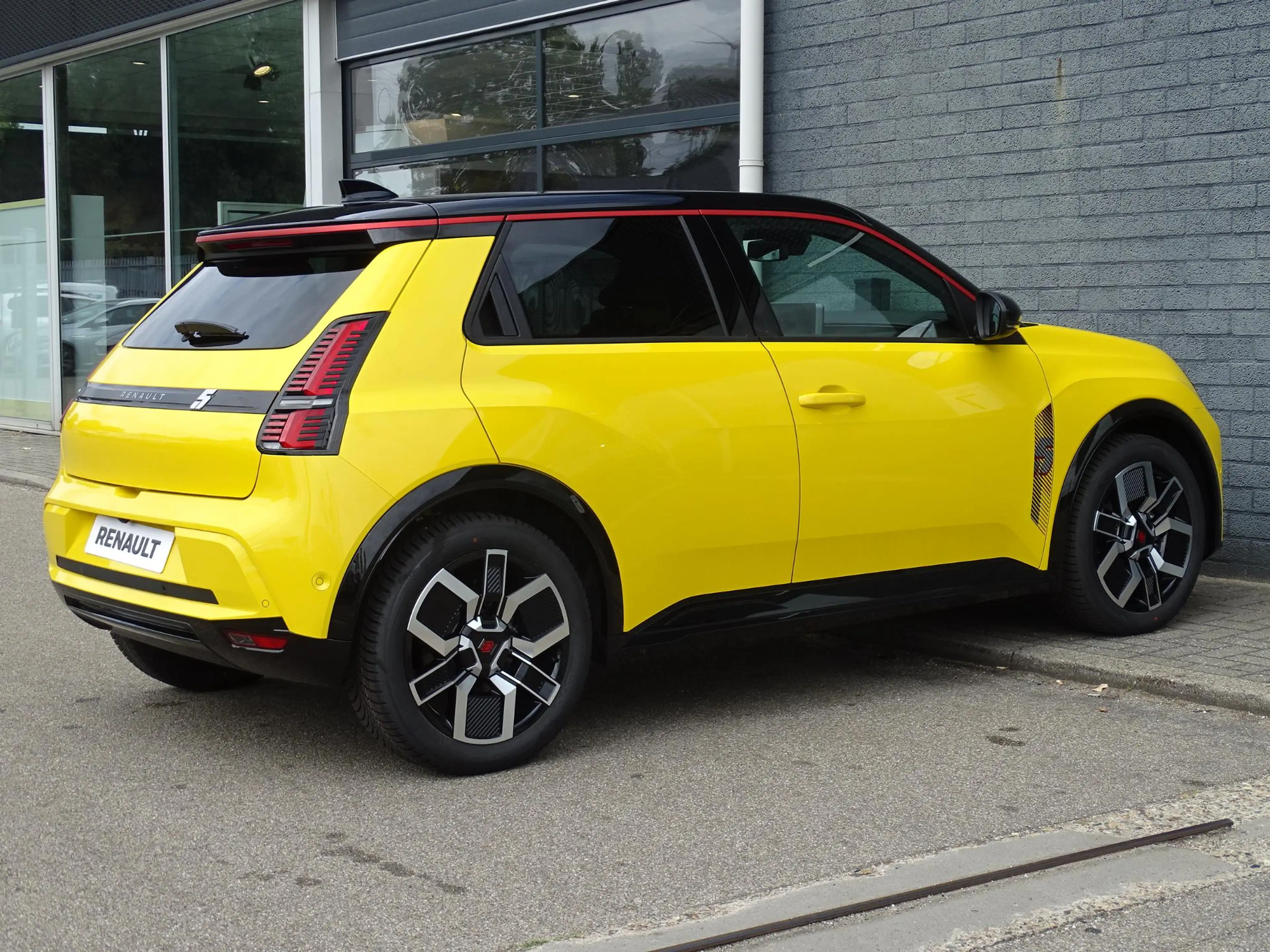 Renault R 5 comfort range iconic cinq 52 kWh NU 5 JAAR GARANTI — photo 2