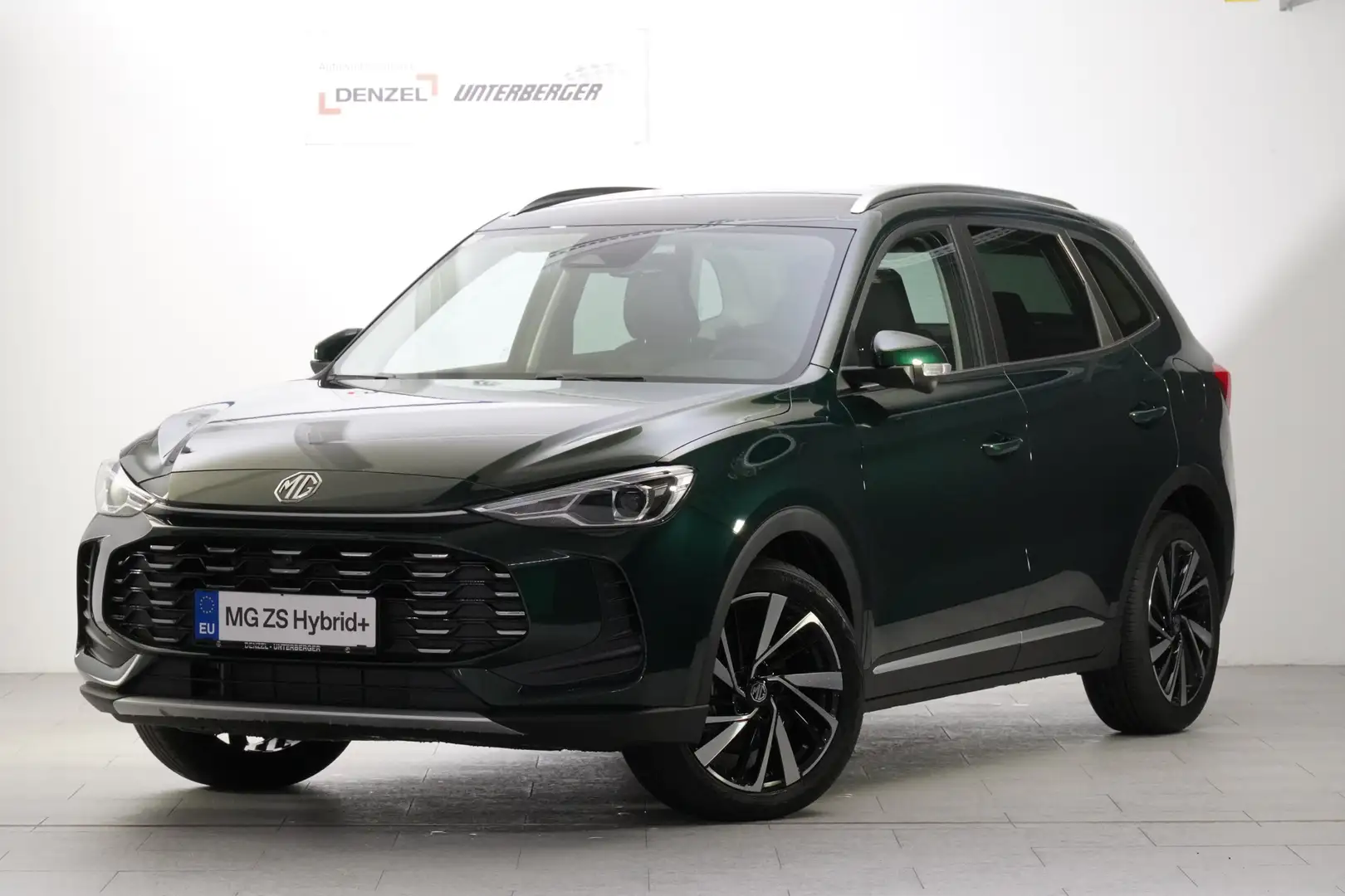 MG ZS HEV Luxury/25 mit GRATIS Winterreifen Grün - 2