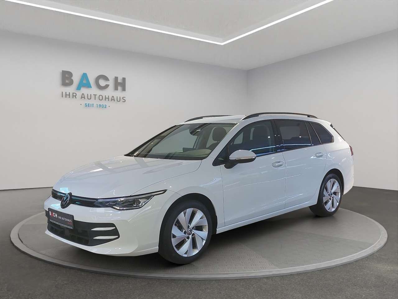 Volkswagen Golf Variant 2024 — Life 1,5 l TSI OPF AHV 17"