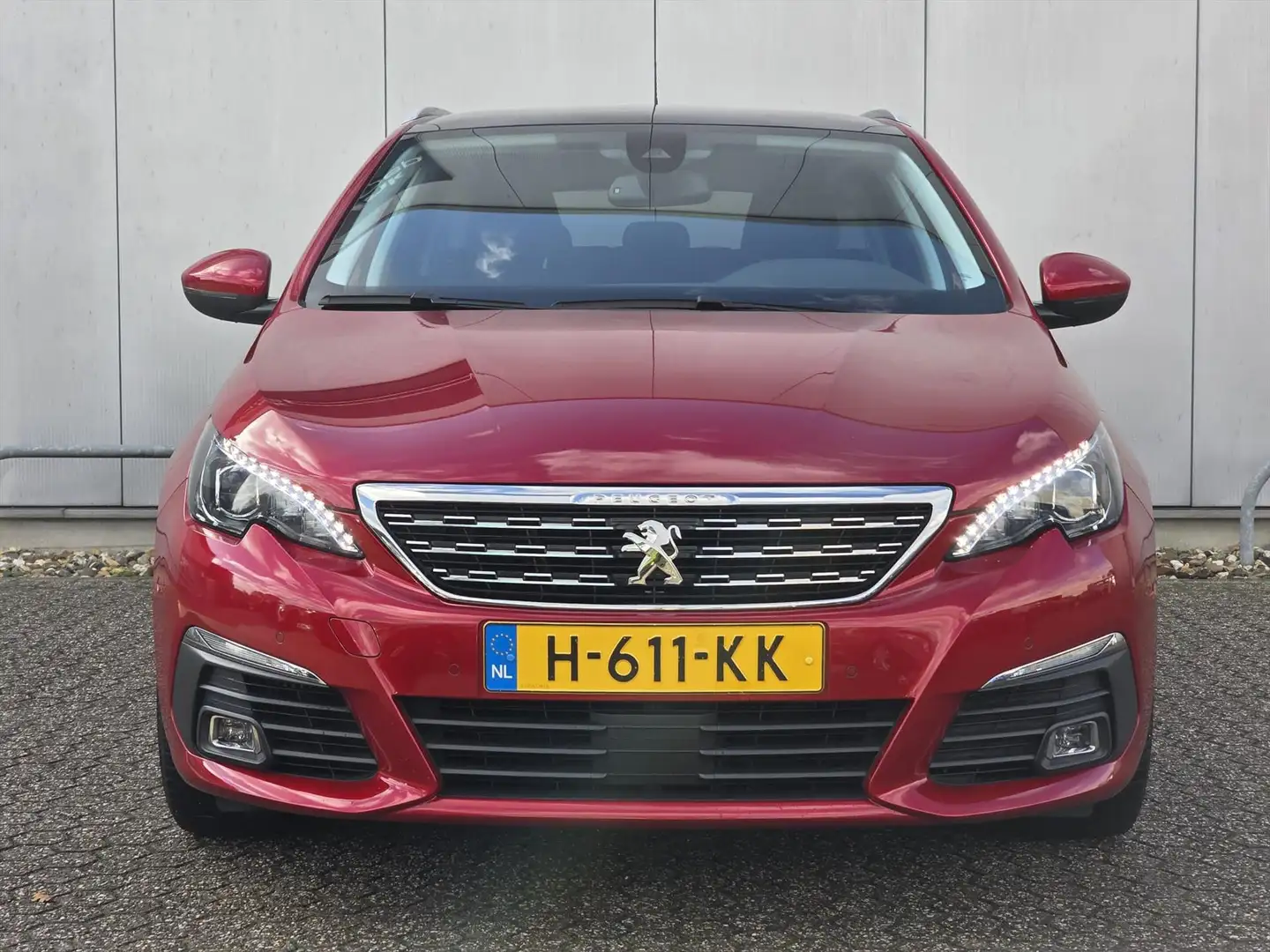 Peugeot 308 1.5 HDi 130pk Allure | Panoramadak | Navigatie | T Rood - 2