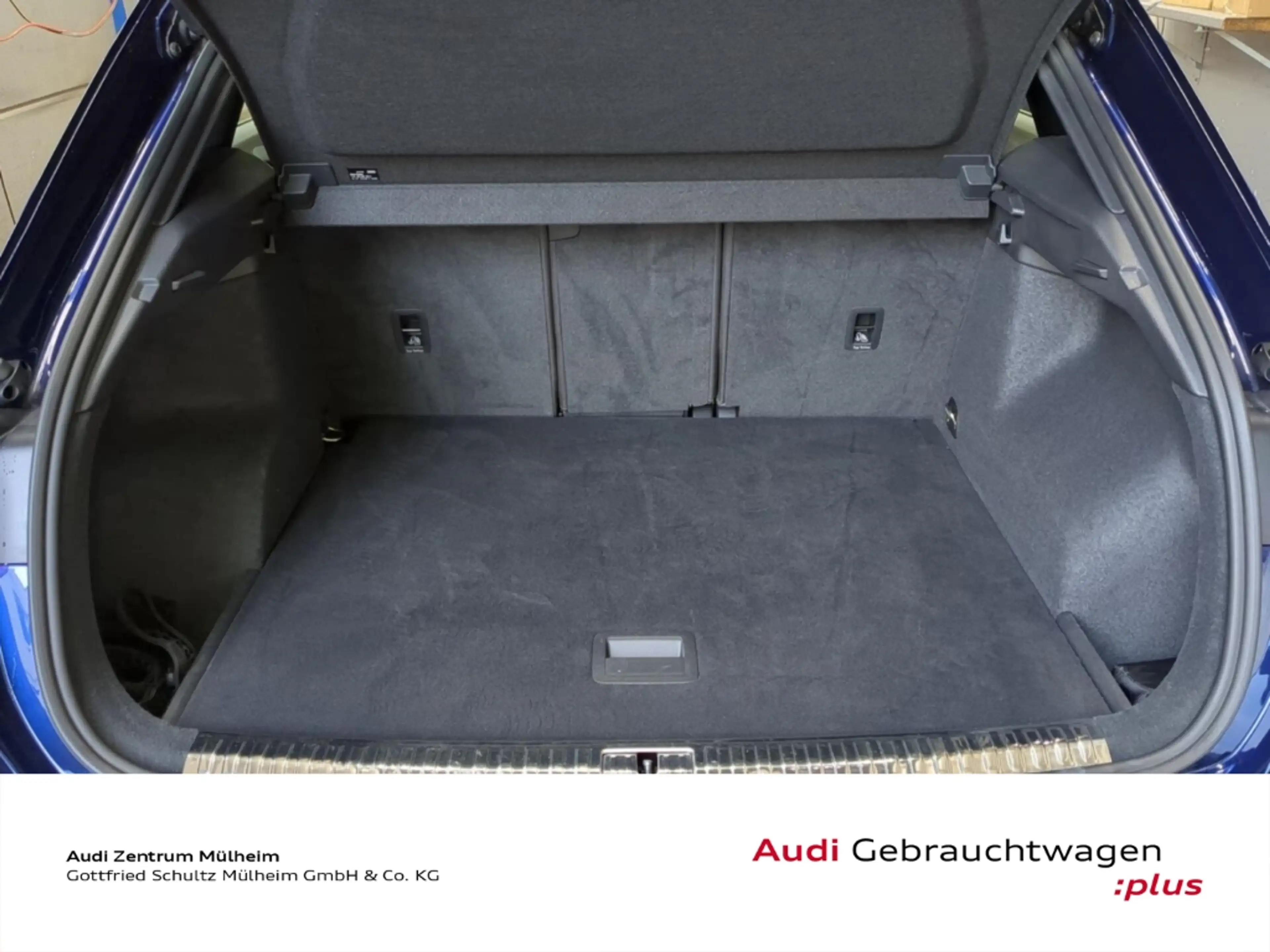 Audi Q3 35 TFSI S-Tronic Navi LED virtual APS Plus — photo 8