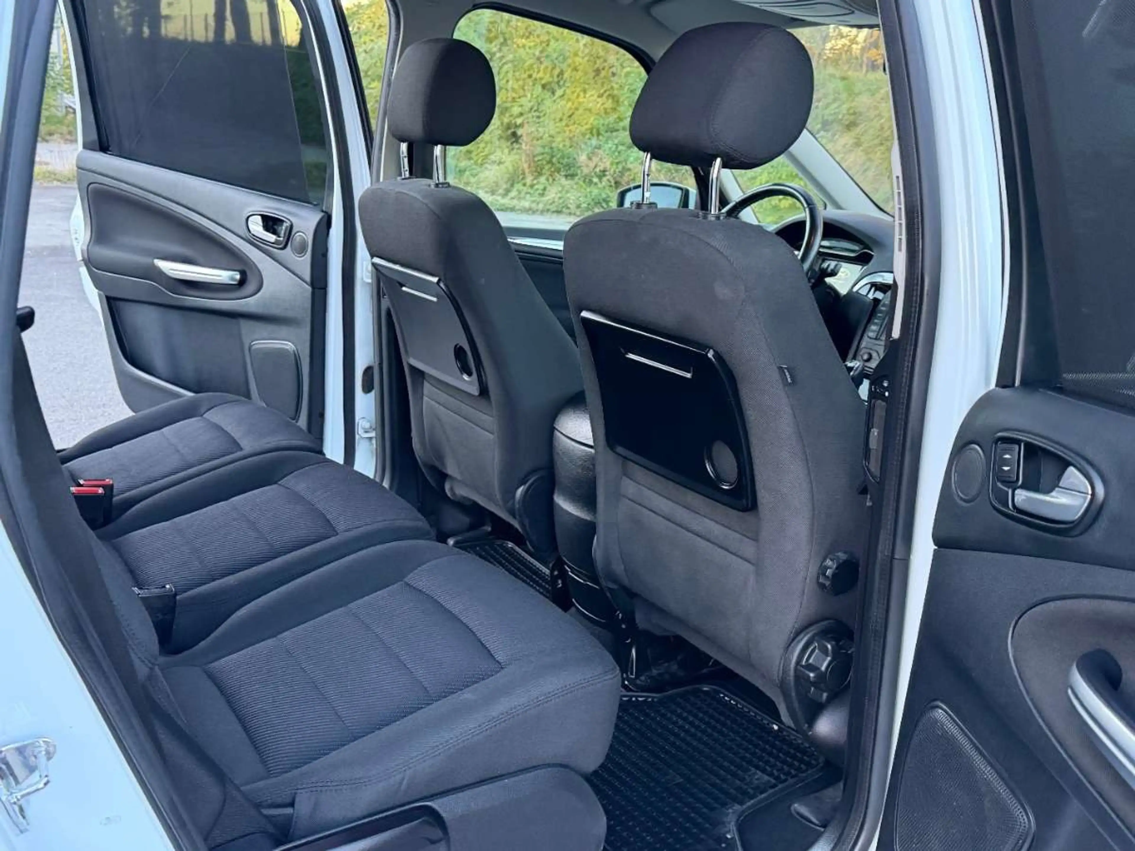 Ford Galaxy Business Plus 2,0 TDCi Aut.*GARANTIE PICKERL NEU* — photo 14