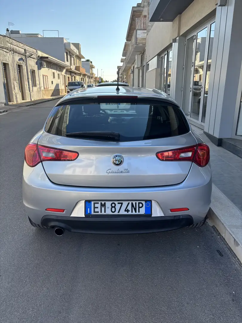 Alfa Romeo Giulietta 1.6 jtdm(2) Progression c/CL - 2
