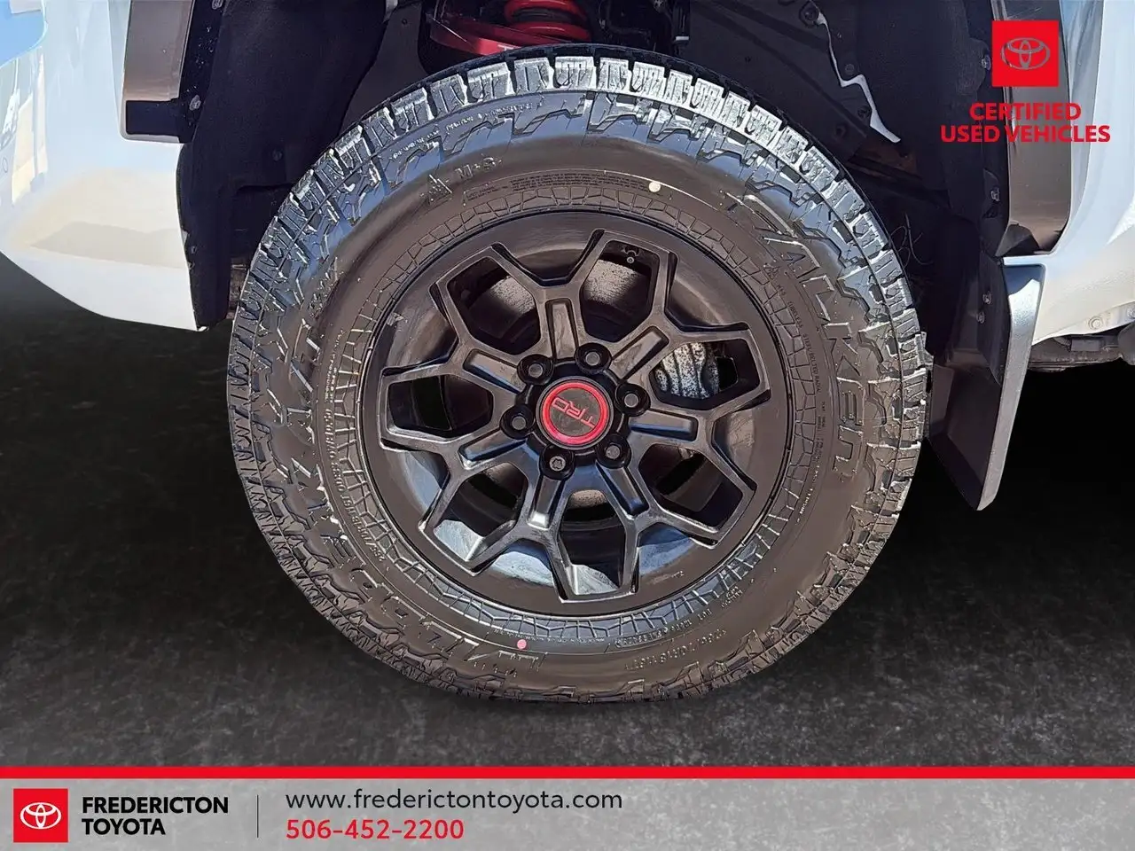 Toyota Tacoma снимка Toyota Tacoma