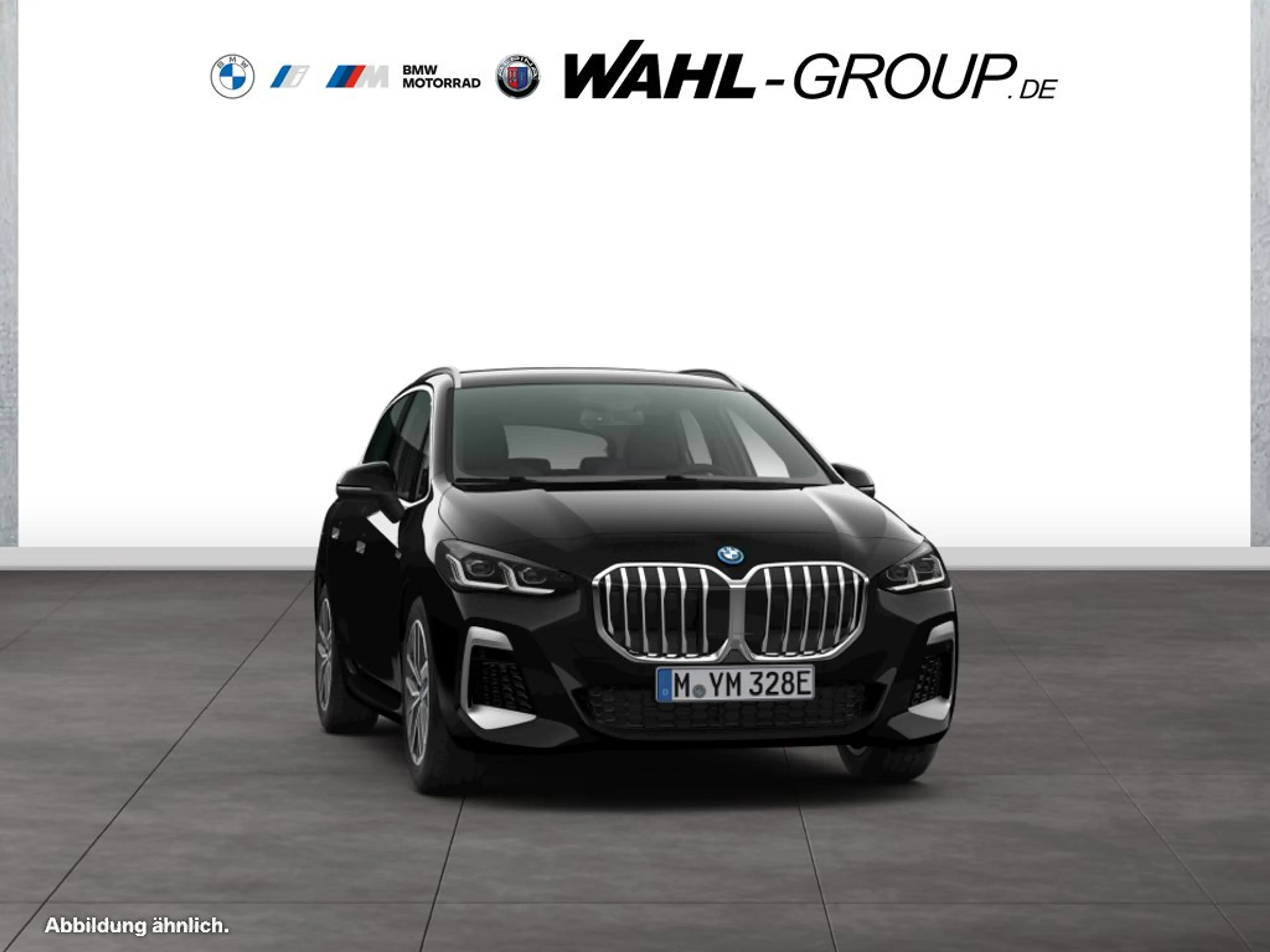 BMW 225 e xDrive Active Tourer — photo 11