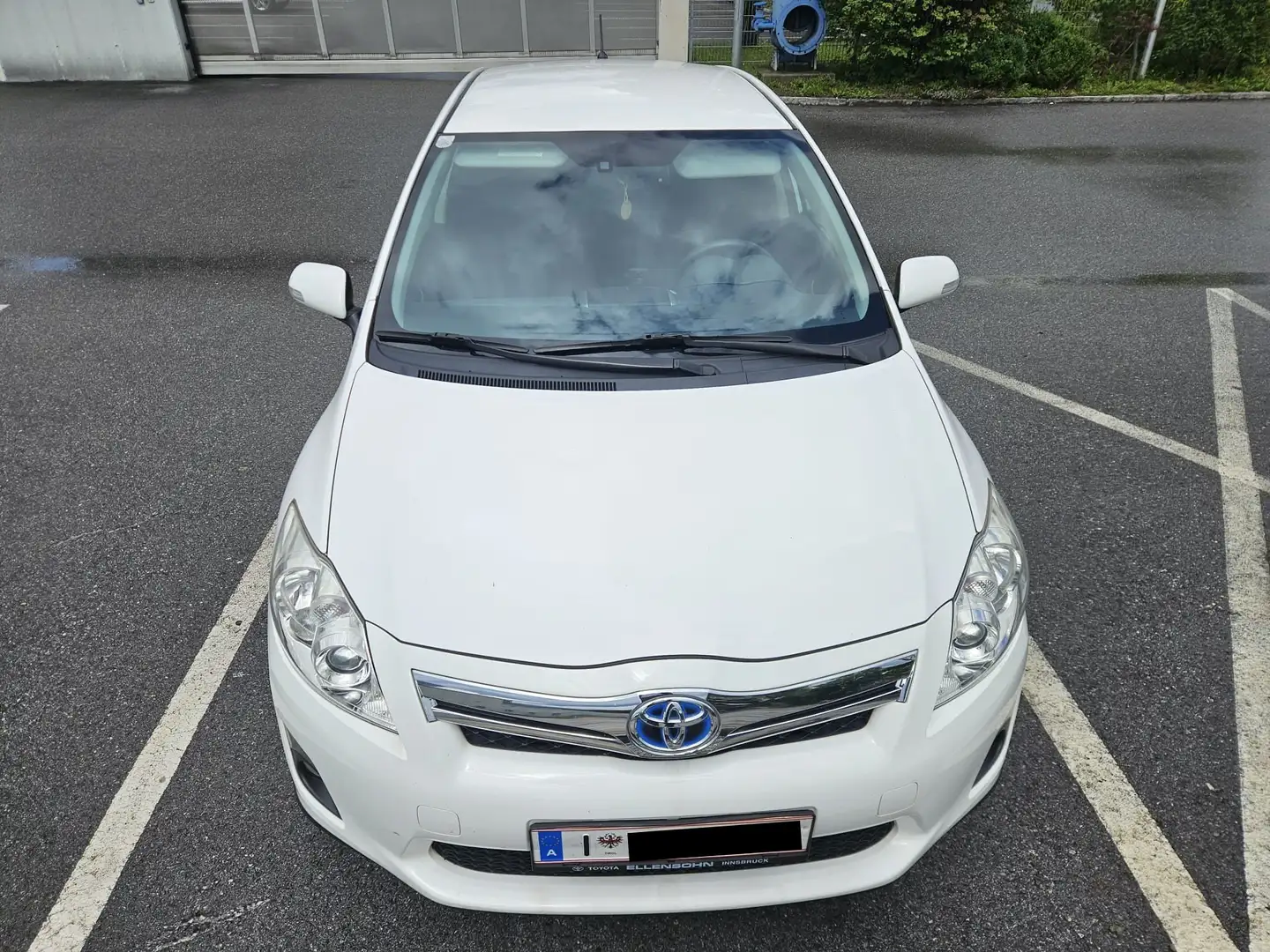 Toyota Auris Auris 1,8 VVT-i Hybrid Premium Premium Weiß - 2