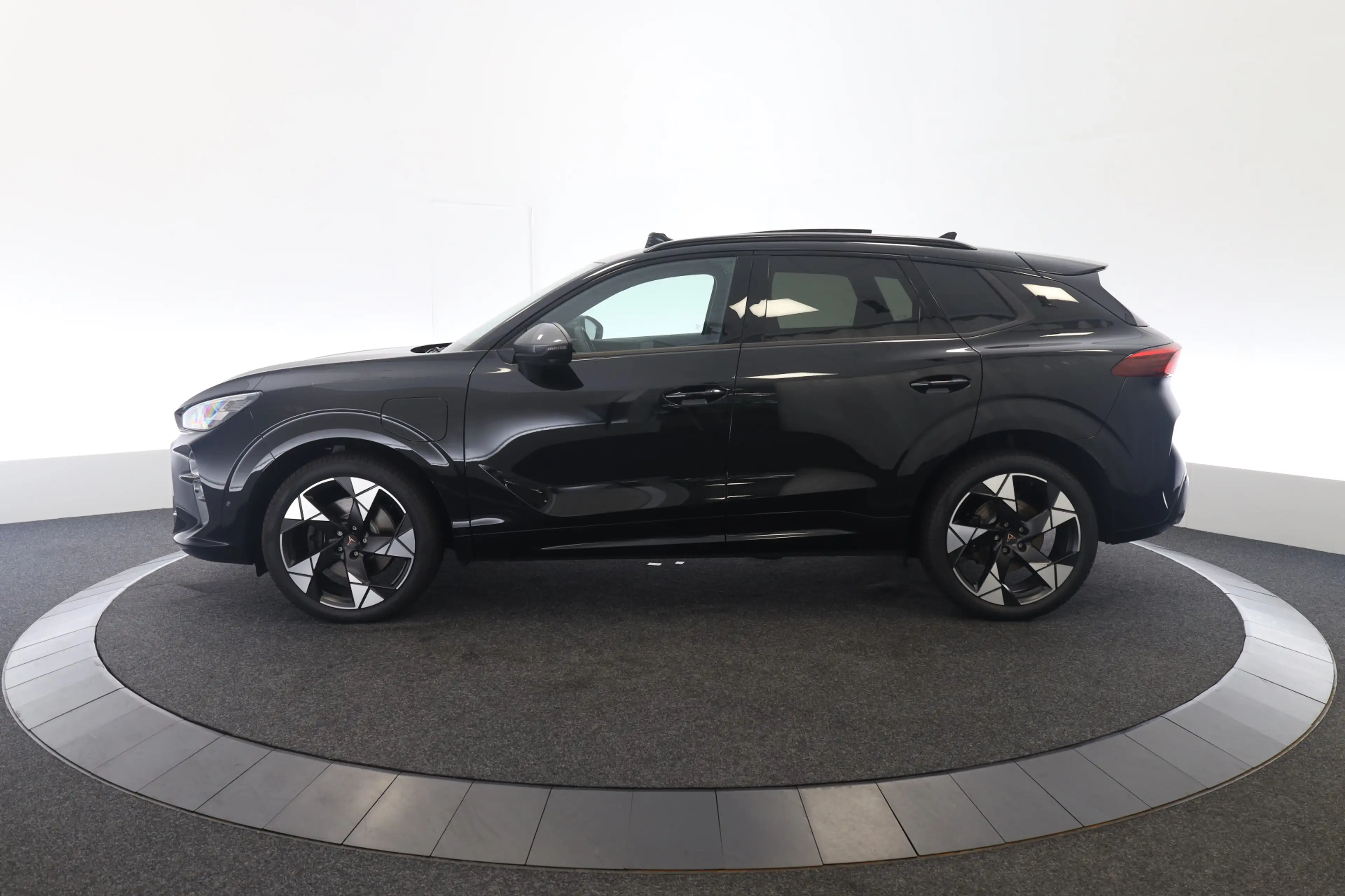 CUPRA Terramar 1.5 TSI e-Hybrid VZ Performance 272PK DSG Pano-sch — photo 5
