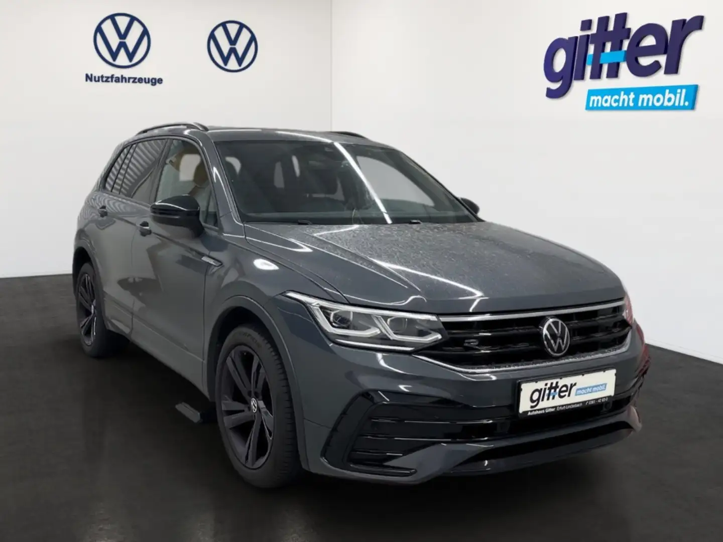 Volkswagen Tiguan R-Line MATRIX IQ.DRIVE BLACK STYLE NAVI Grau - 2