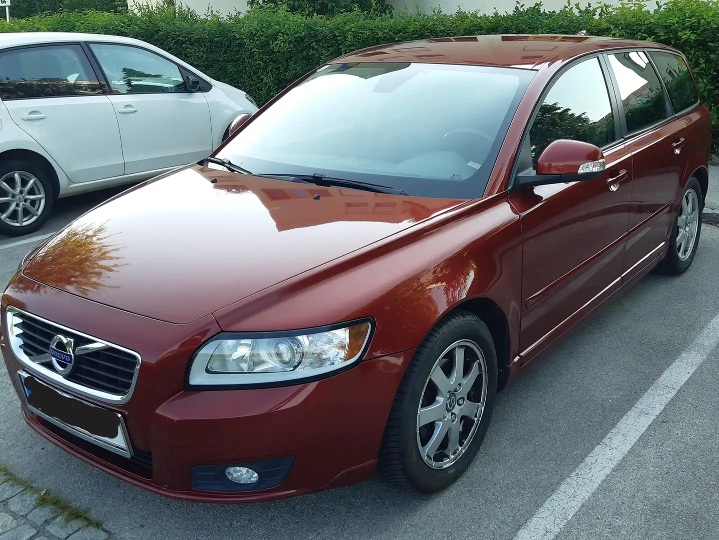 Volvo V50 V50 D2 Business Pro Edition - mit neuem Pickerl Rot - 1