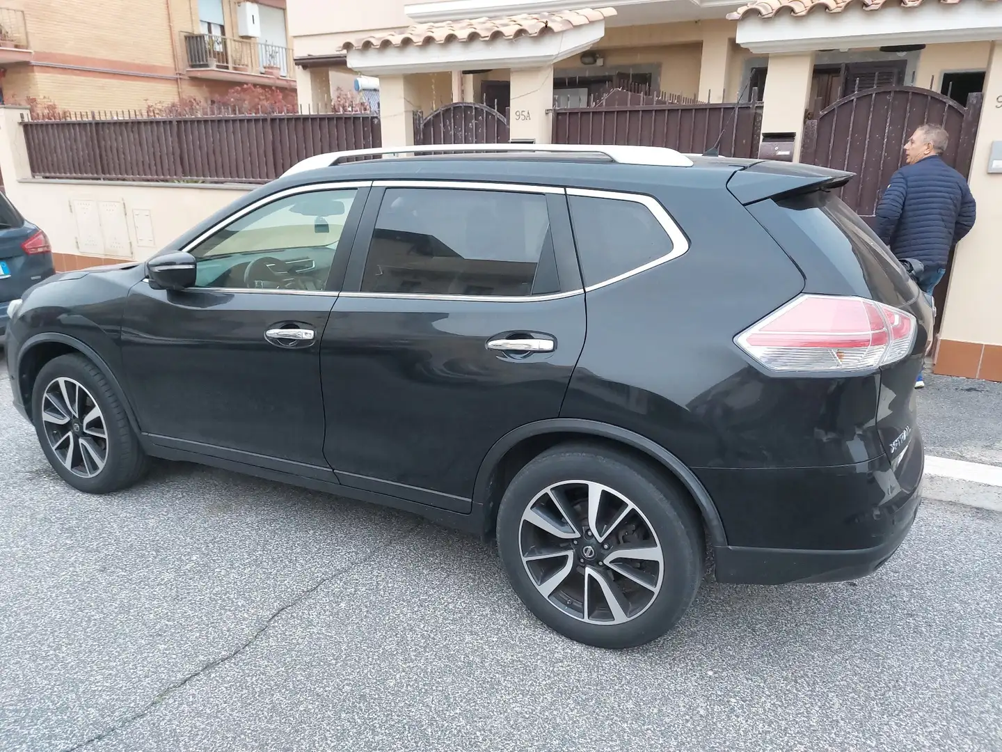 Nissan X-Trail 1.6 dci Tekna 2wd Nero - 1