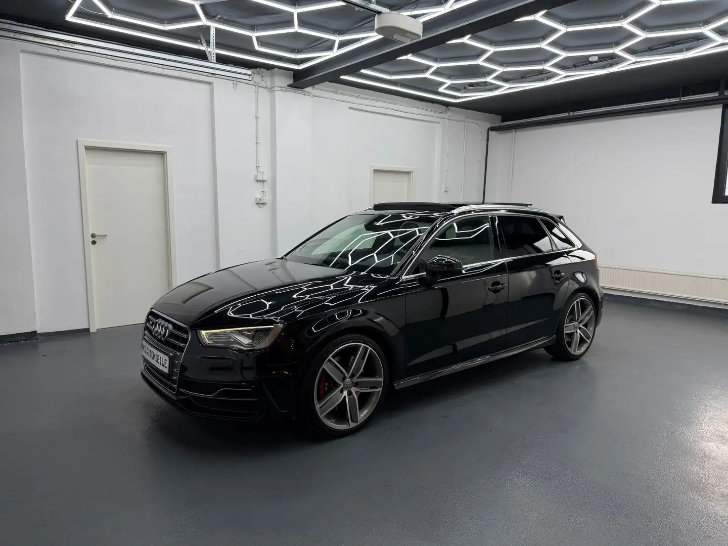 Audi S3 Sportback 2.0 TFSI quattro *PANORAMA*B&O* Noir - 1