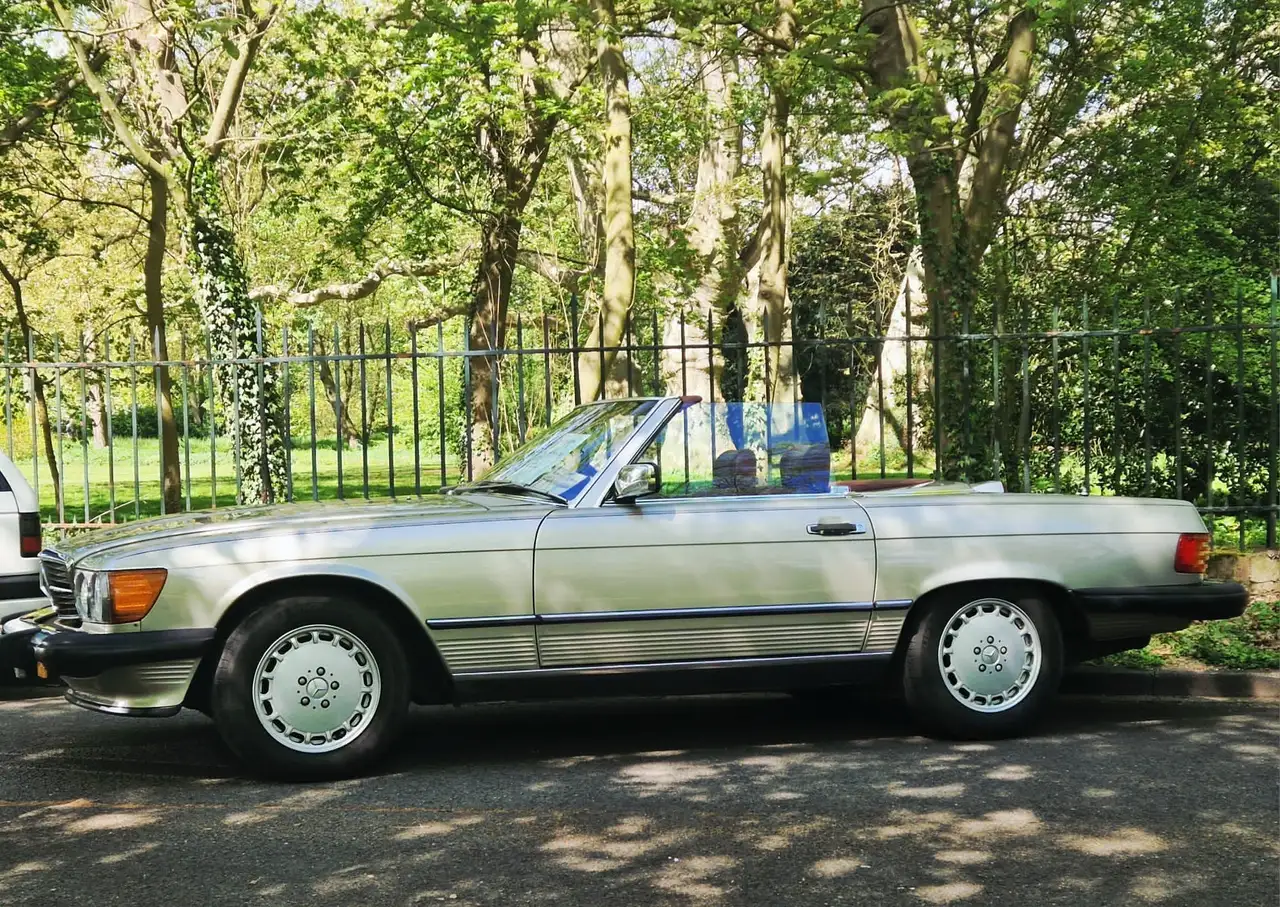 Mercedes-Benz 560 SL Sammler- Gelegenheit, Wertgutachten Note 2, foto 2