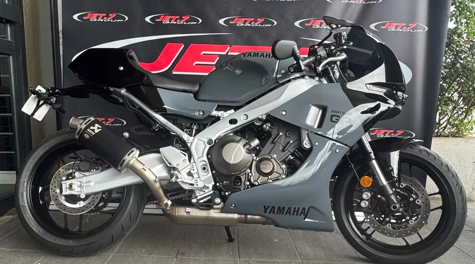 Yamaha XSR 900 Gri - 1