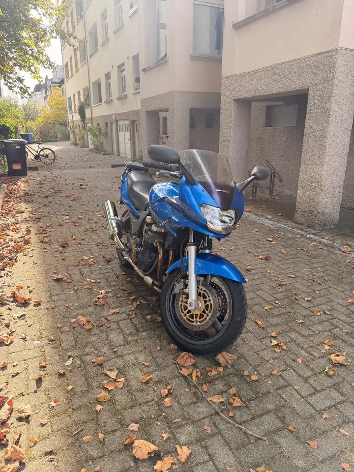 Kawasaki ZR