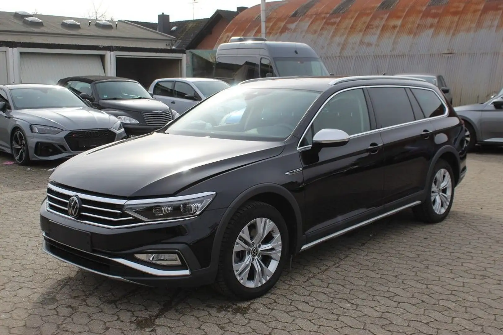 Volkswagen Passat Alltrack 2.0 TDI DSG LED Alcantara ACC Negro - 1