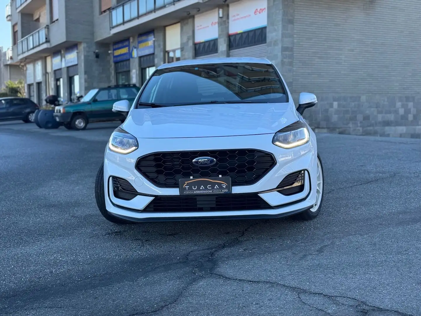 Ford Fiesta ST Line 1.0 125cv EcoBoost mHEV Weiß - 2