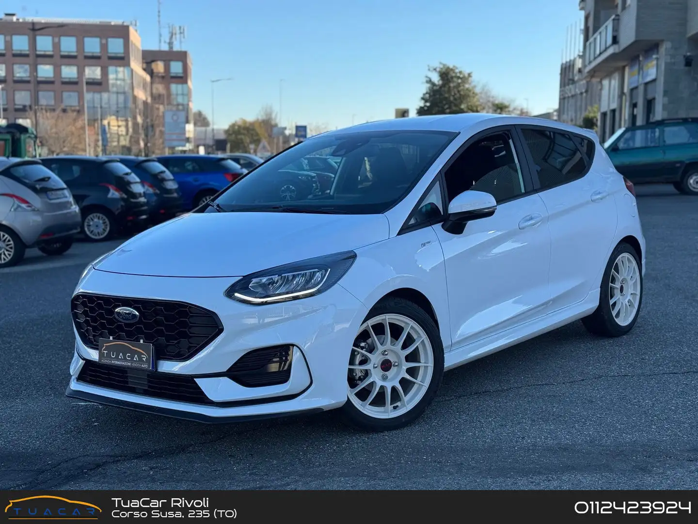 Ford Fiesta ST Line 1.0 125cv EcoBoost mHEV Weiß - 1