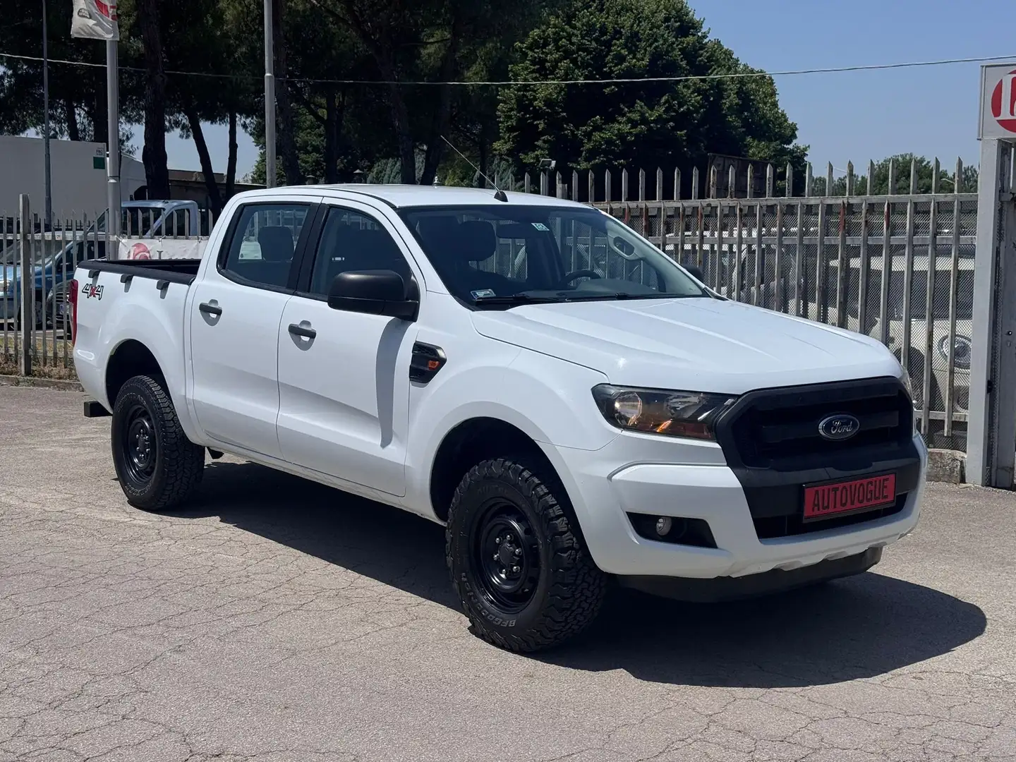 Ford Ranger 2.2 TDCI XL DOUBLE CAB White - 1