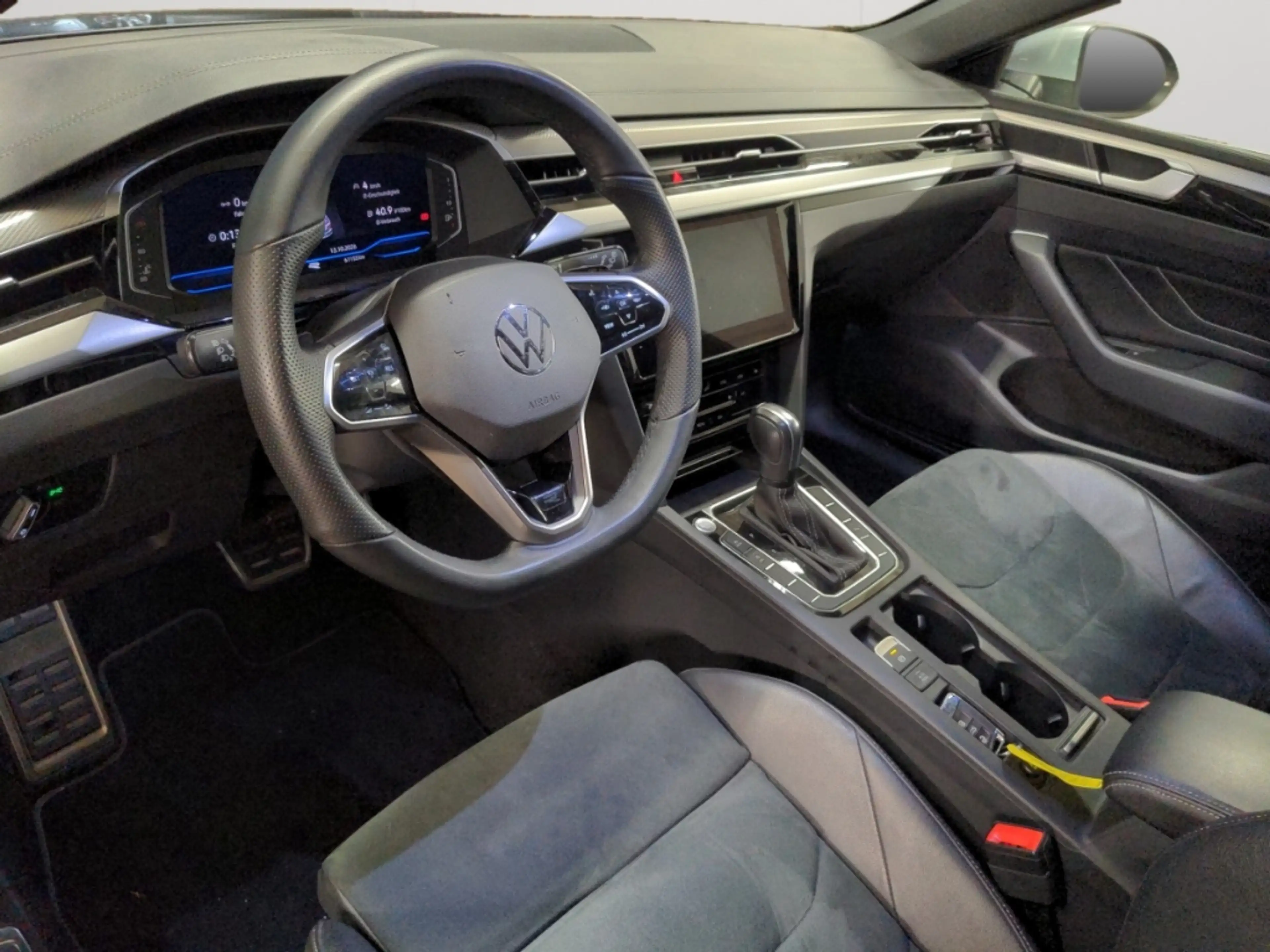 Volkswagen Arteon Shootingbrake 2.0TDI DSG R-Line LED-Matrix Navi AH — photo 15