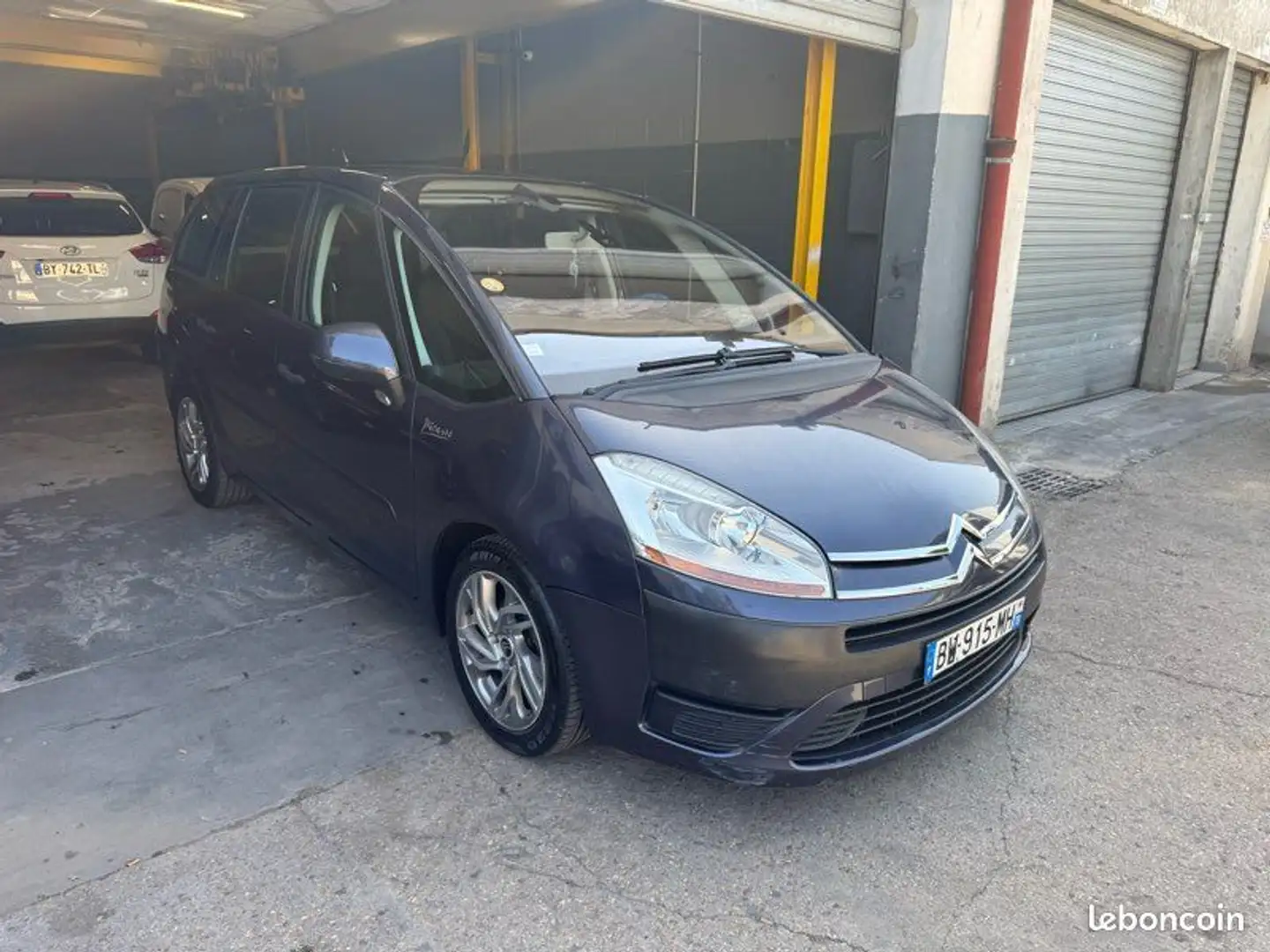 Citroen C4 Picasso CITROËN GRAND 1.6 HDi 110CH – DISTRIBUTION & VIDAN - 1