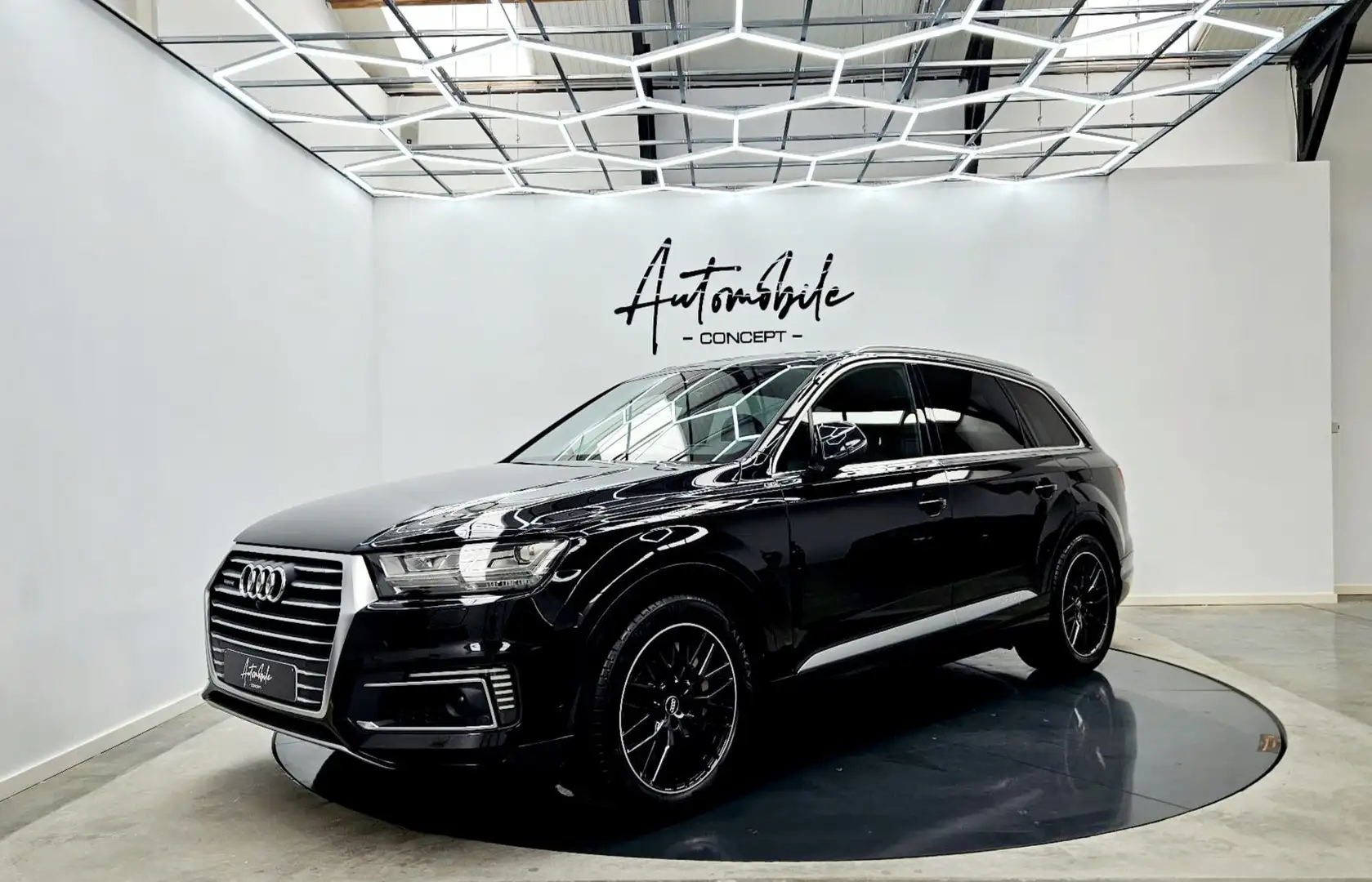 Audi Q7 SUV/4x4/Pick-Up en Noir occasion à Grace-Hollogne pour € 46 999,-