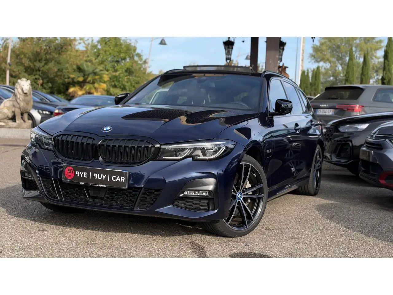 BMW 330